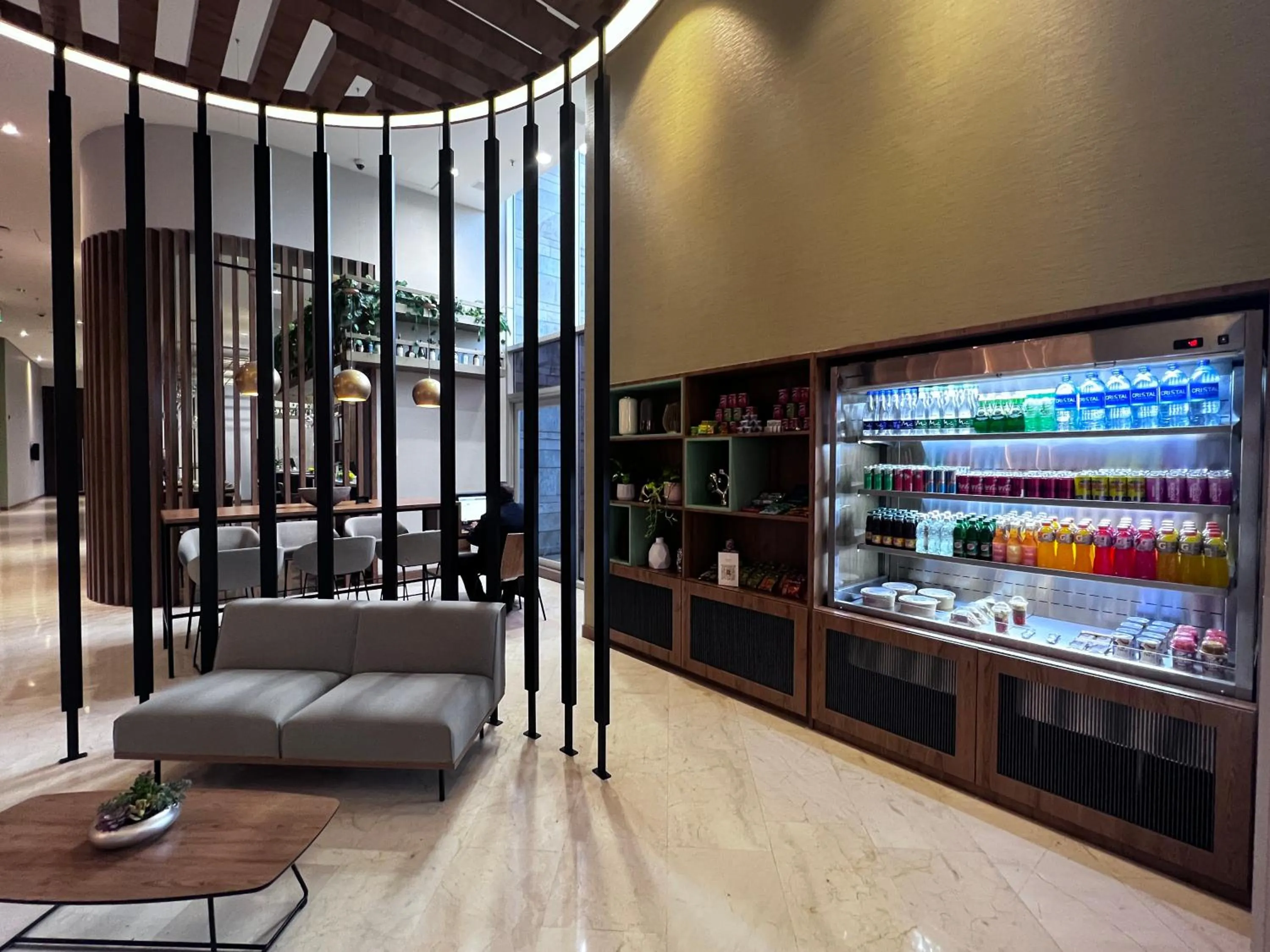 Food and drinks in Holiday Inn Bogota Airport by IHG