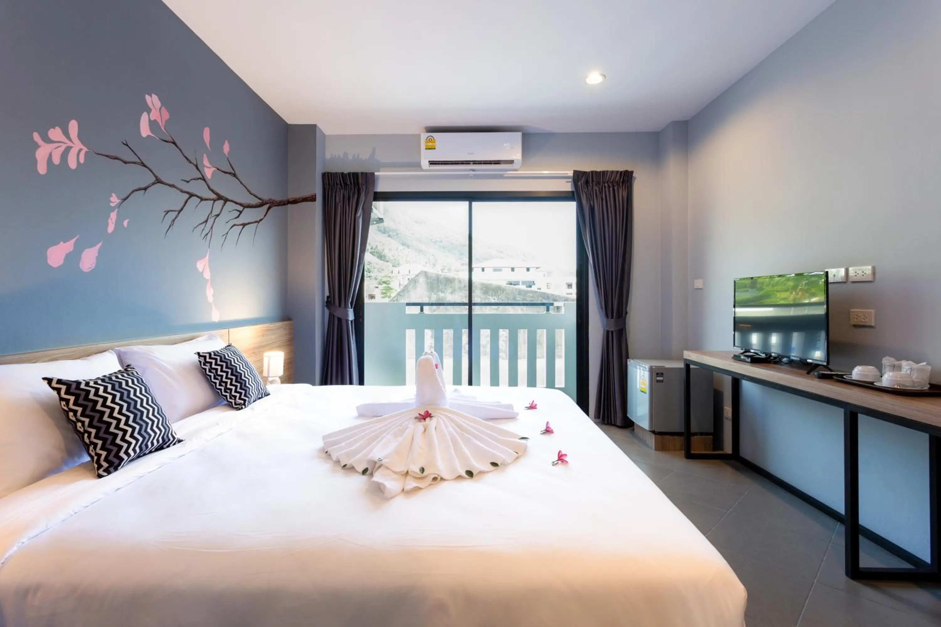 Bed in iNest Poshtel