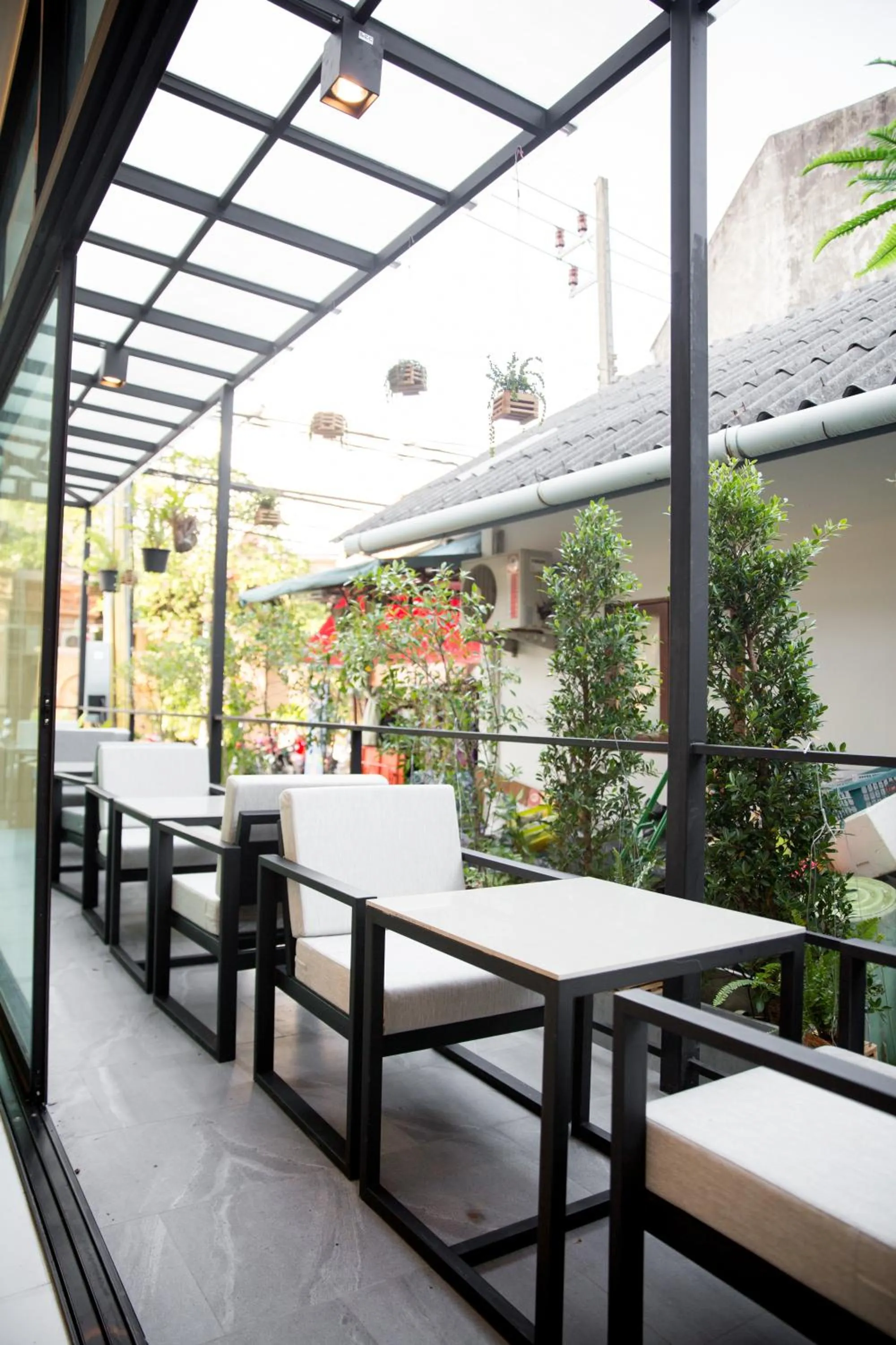 Patio in iNest Poshtel