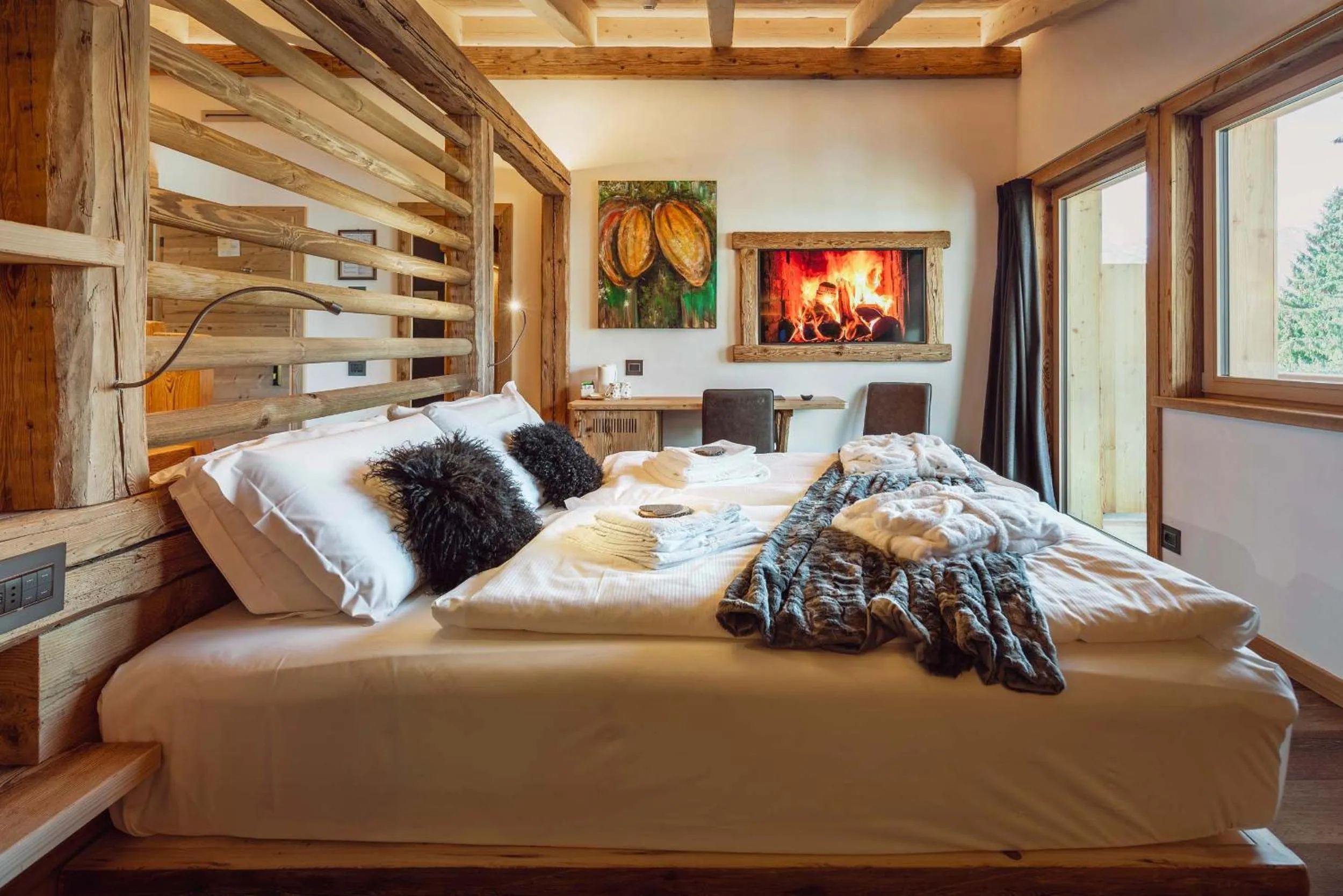 Bed in Hotel Ciasa Lorenzi