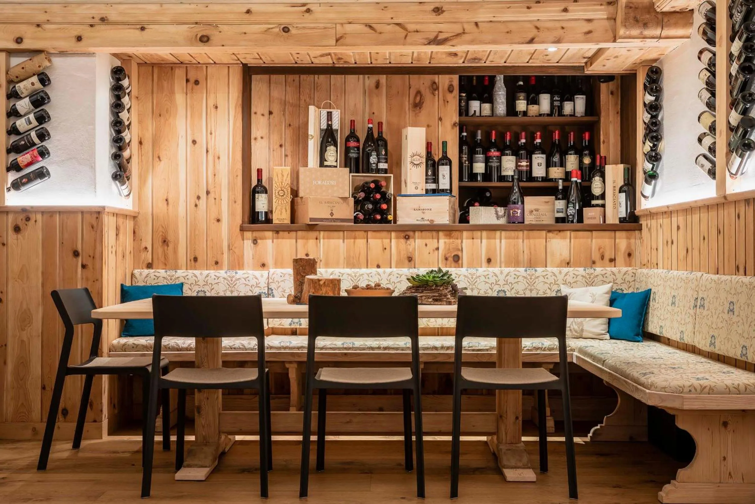 Restaurant/places to eat in Hotel Ciasa Lorenzi