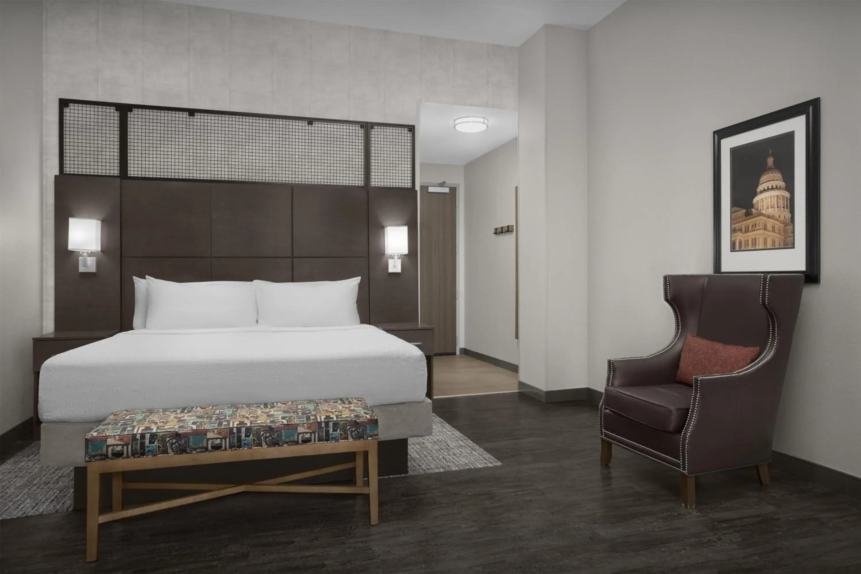 King Room with King Bed - Non-Smoking in Hampton Inn and Suites Austin University Capitol King Room with King Bed - Non-Smoking in Hampton Inn and Suites Austin University Capitol