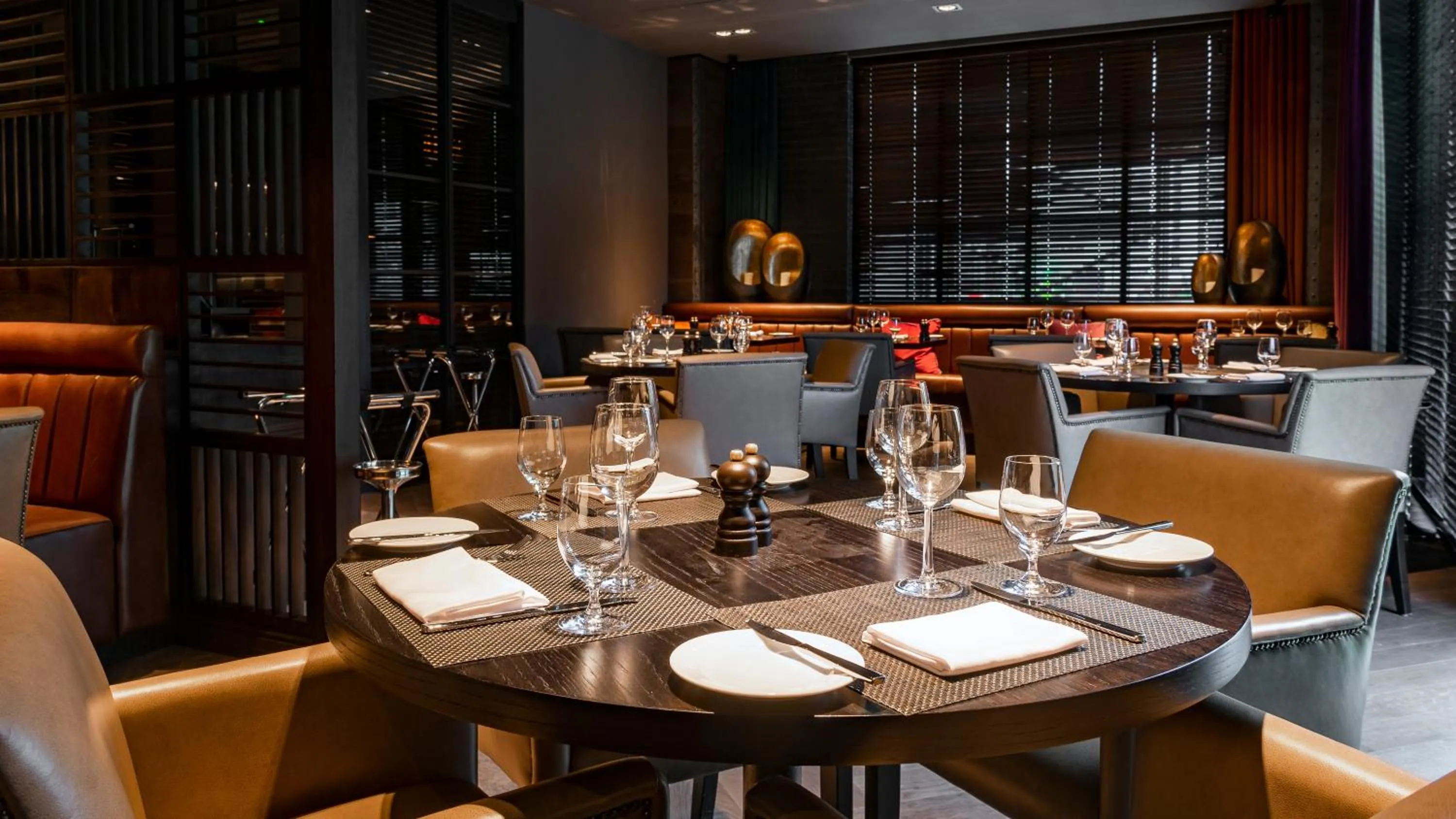 Restaurant/places to eat in Dakota Manchester