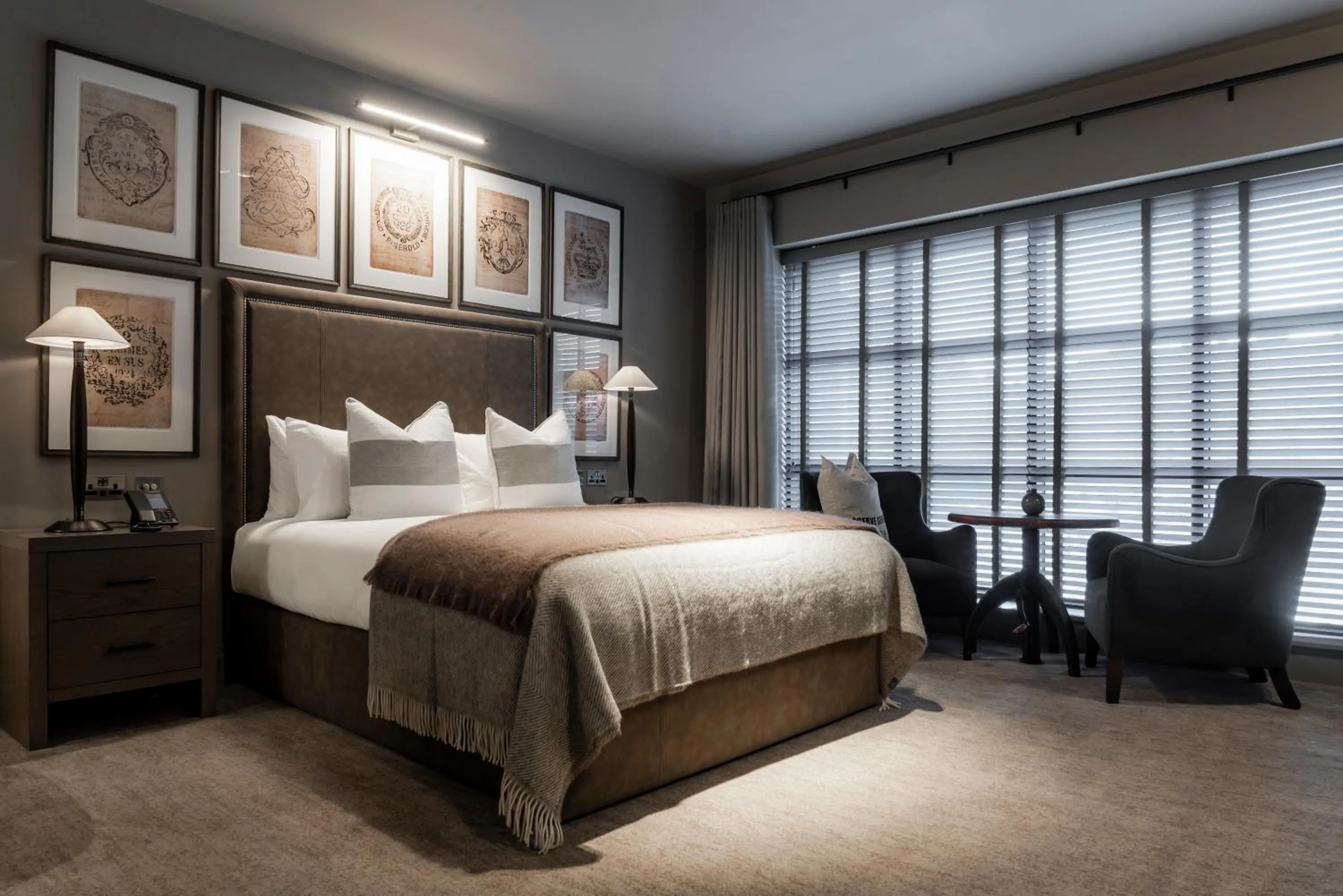 Bed in Dakota Manchester