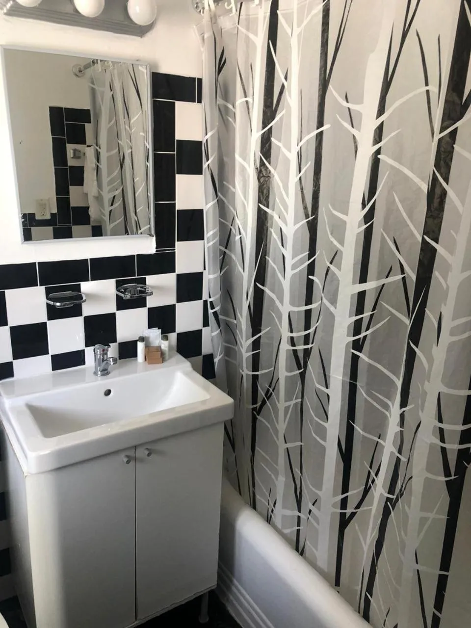 Bathroom in Notebook Miami Beach