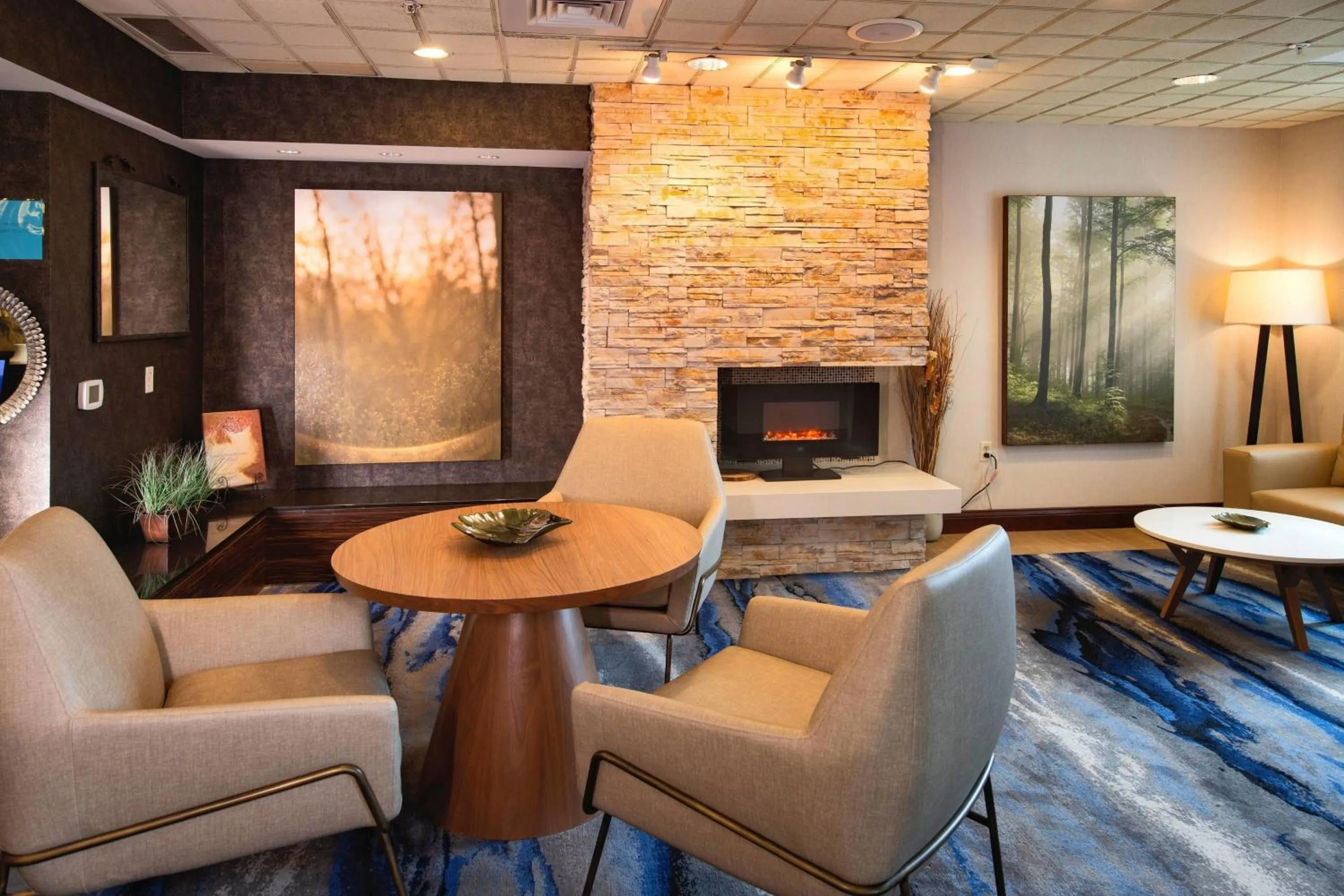 Lobby or reception in Fairfield Inn & Suites by Marriott Valdosta