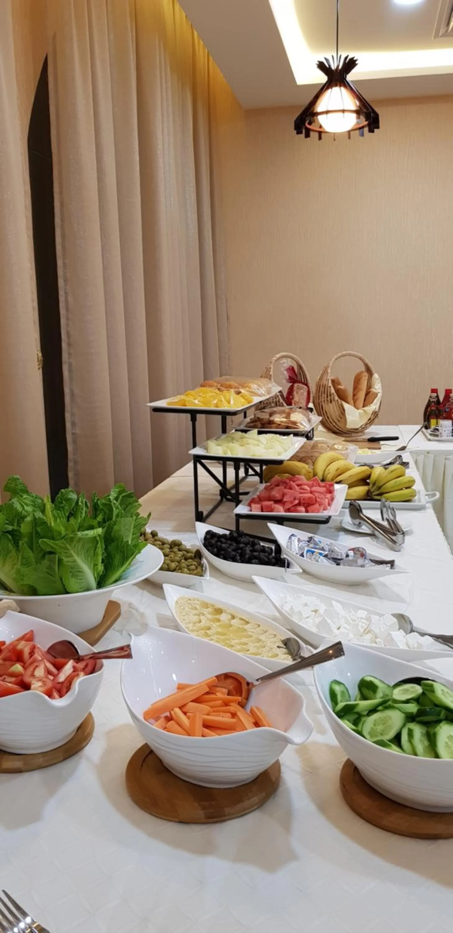 Food and drinks in Muscat Plaza Hotel