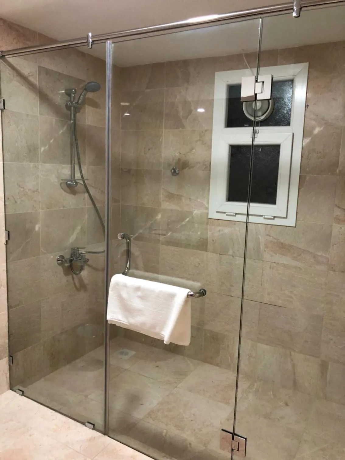 Toilet in Muscat Plaza Hotel