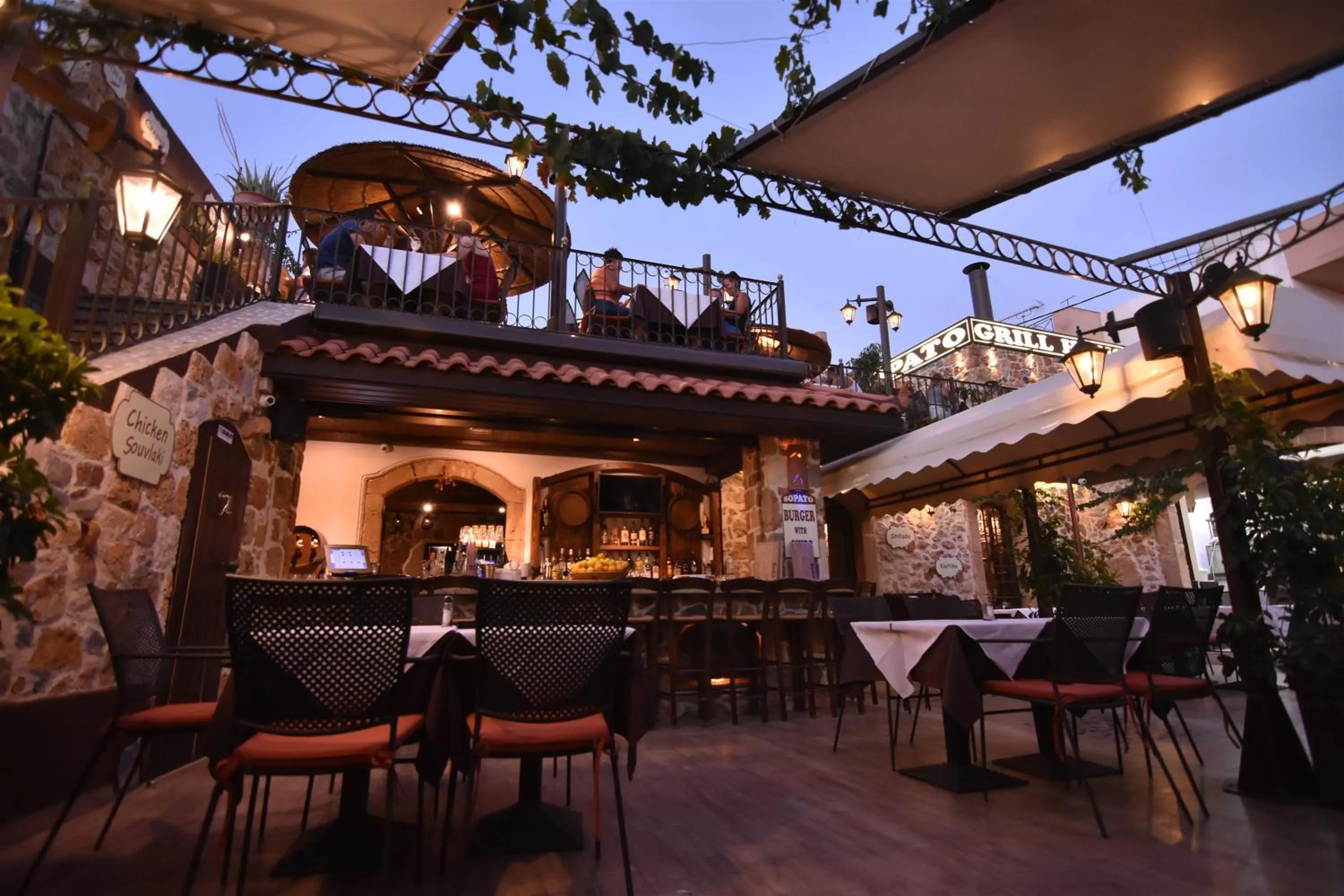 Patio in 24 Seven Boutique Hotel