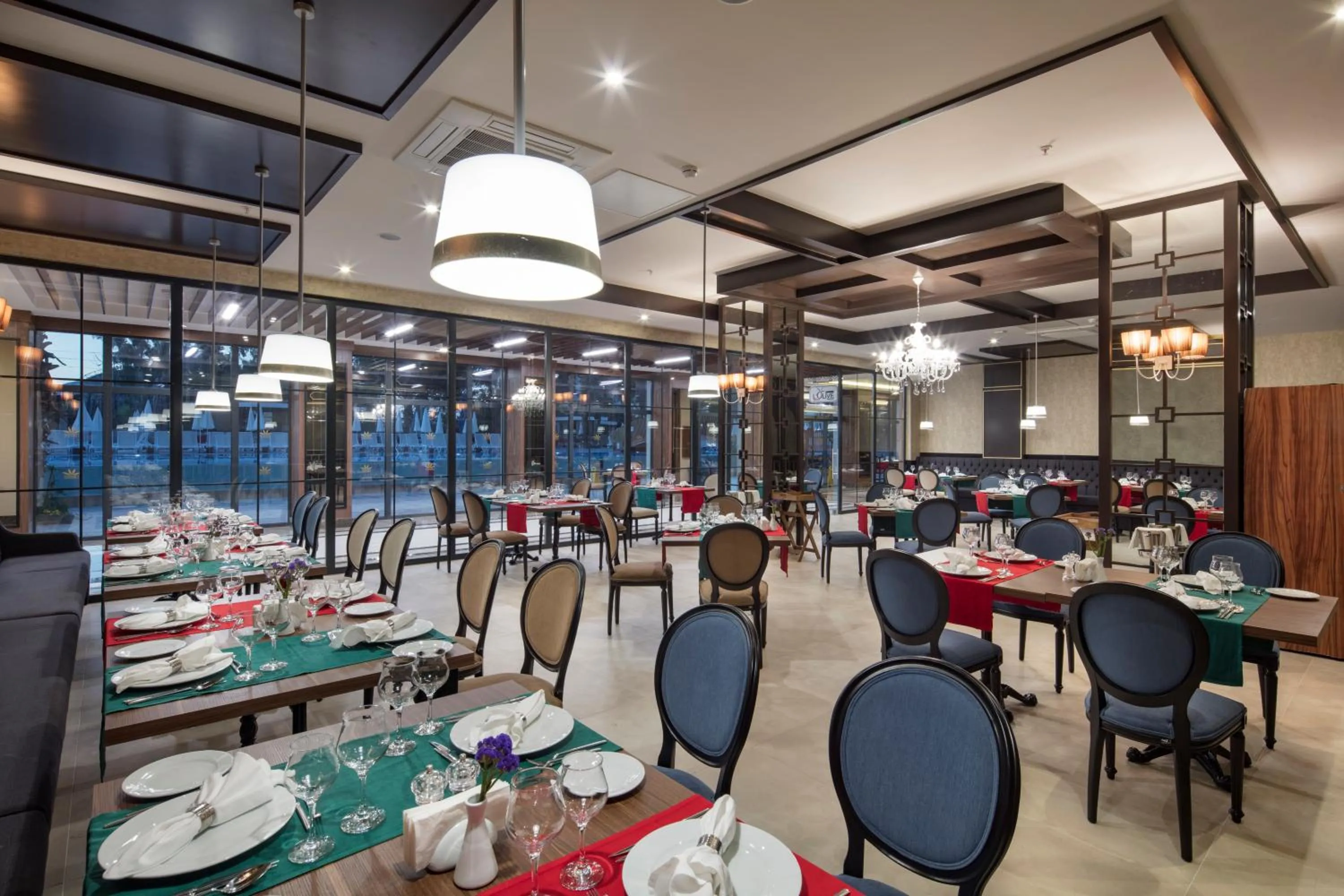 Restaurant/places to eat in Aydinbey Queen's Palace & Spa - Ultra All Inclusive