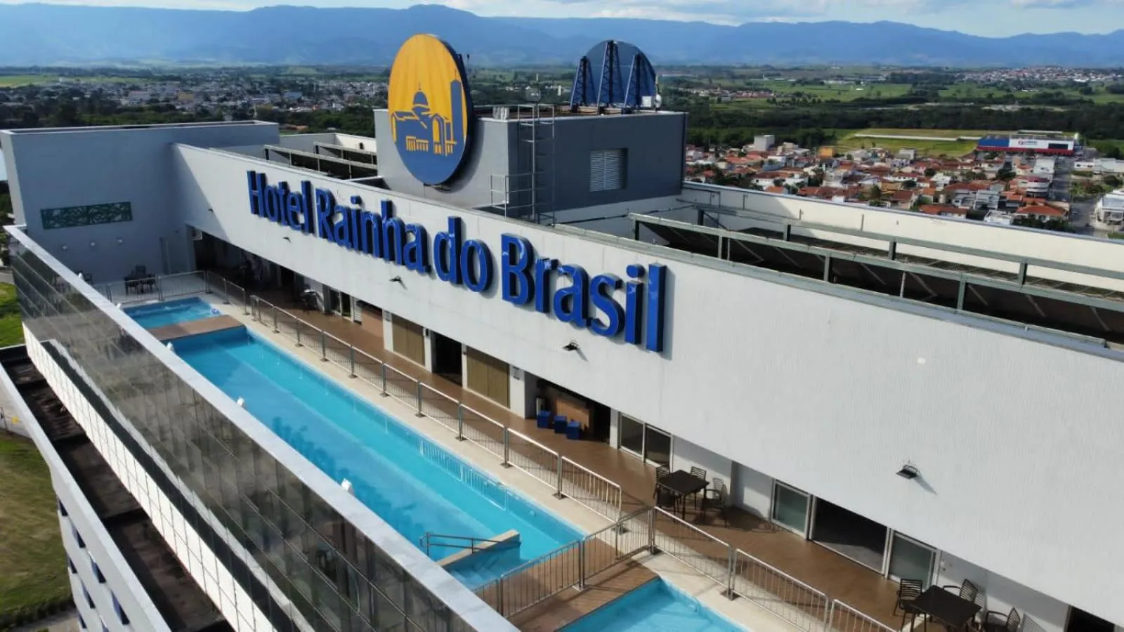 Pool view in Hotel Rainha do Brasil