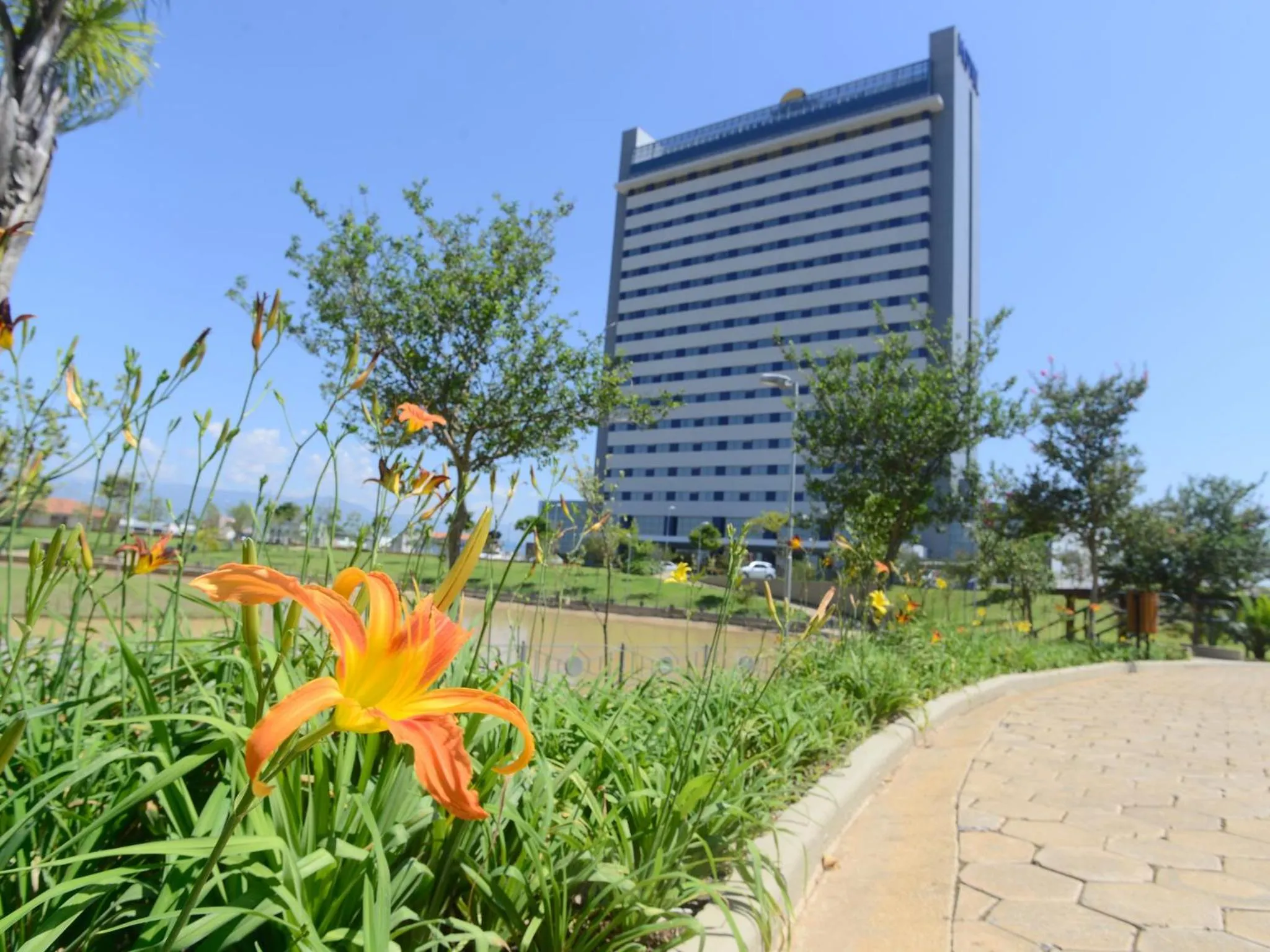 Property building in Hotel Rainha do Brasil