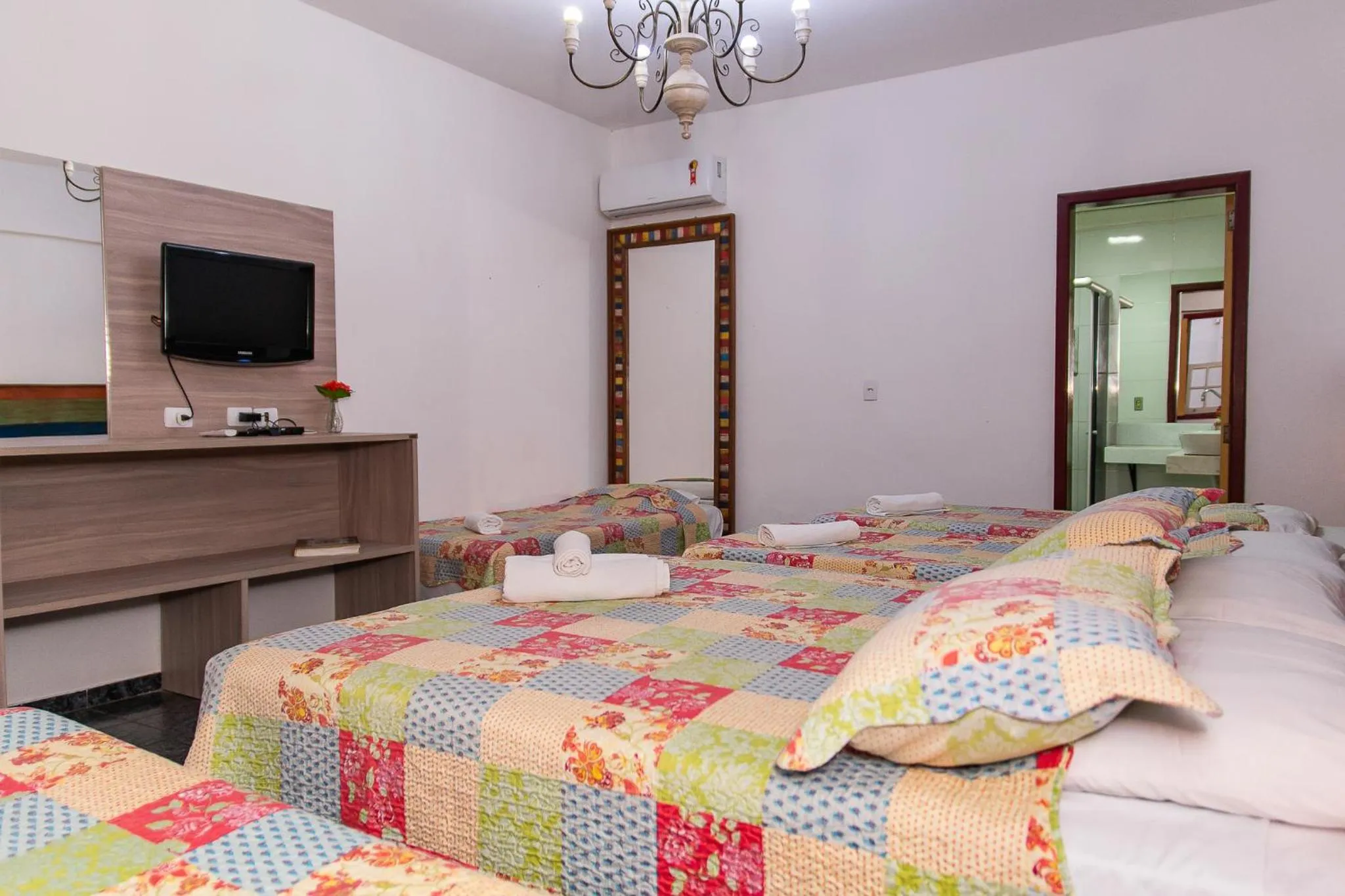 Photo of the whole room, Bed in Pousada Tesouro de Minas - Centro Histórico