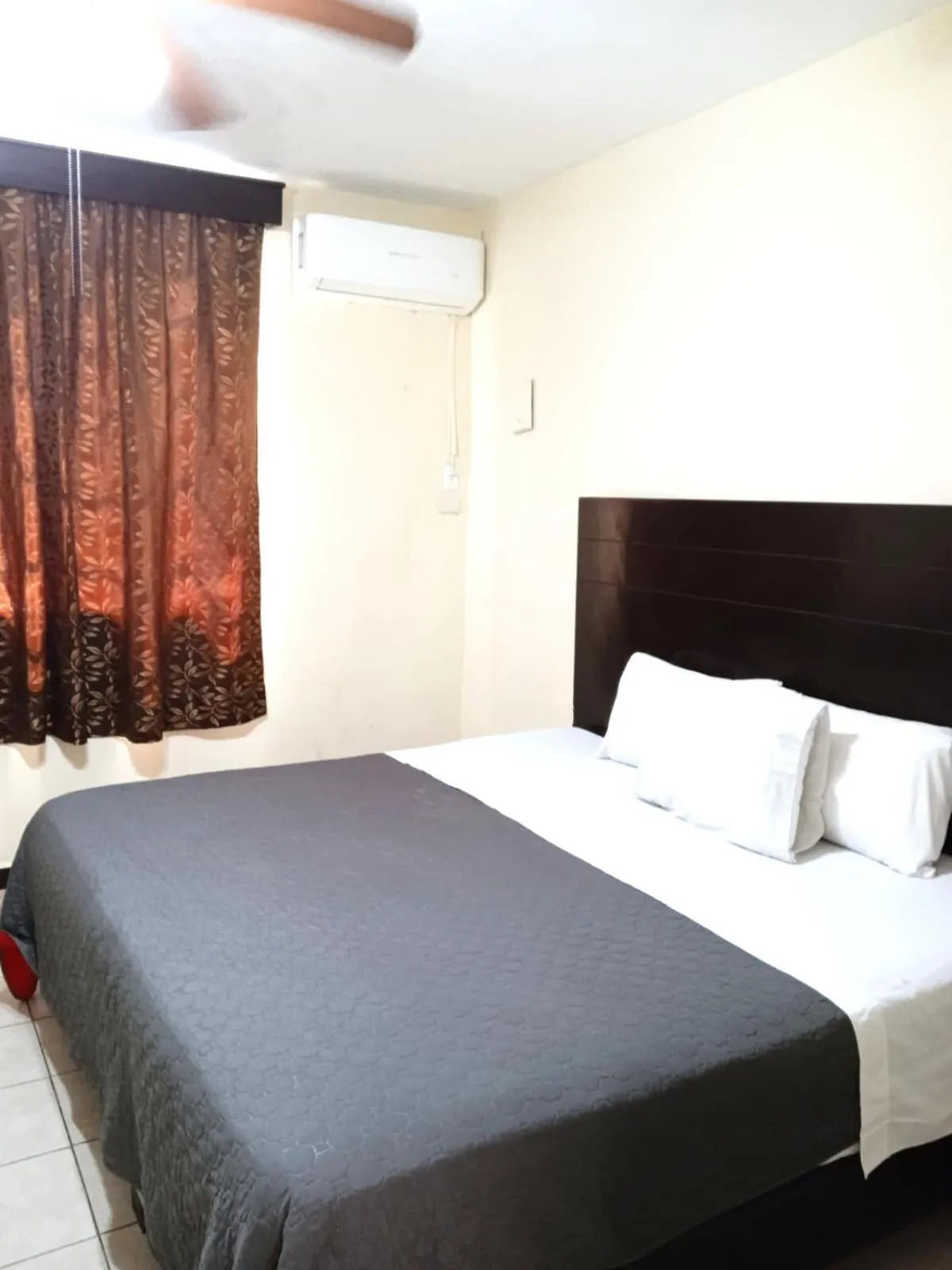 Bedroom, Bed in Hotel Maria Elena