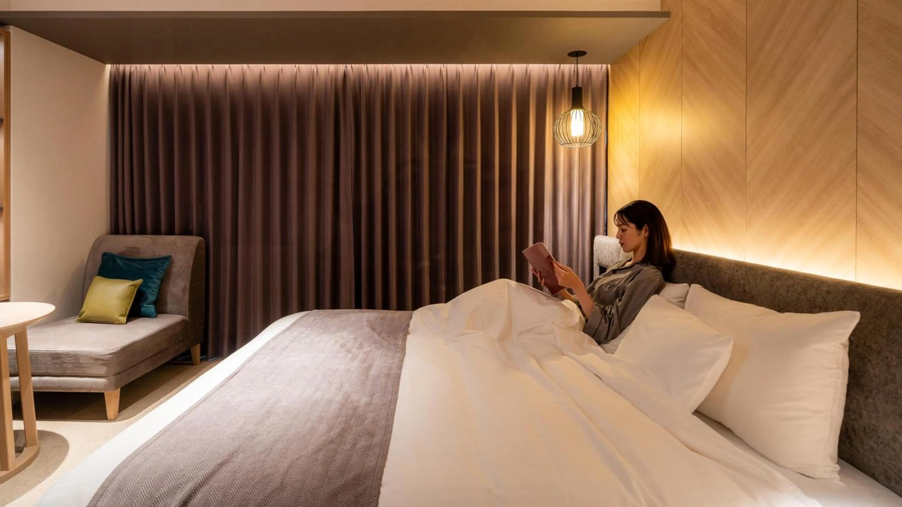 Photo of the whole room, Bed in Solaria Nishitetsu Hotel Fukuoka