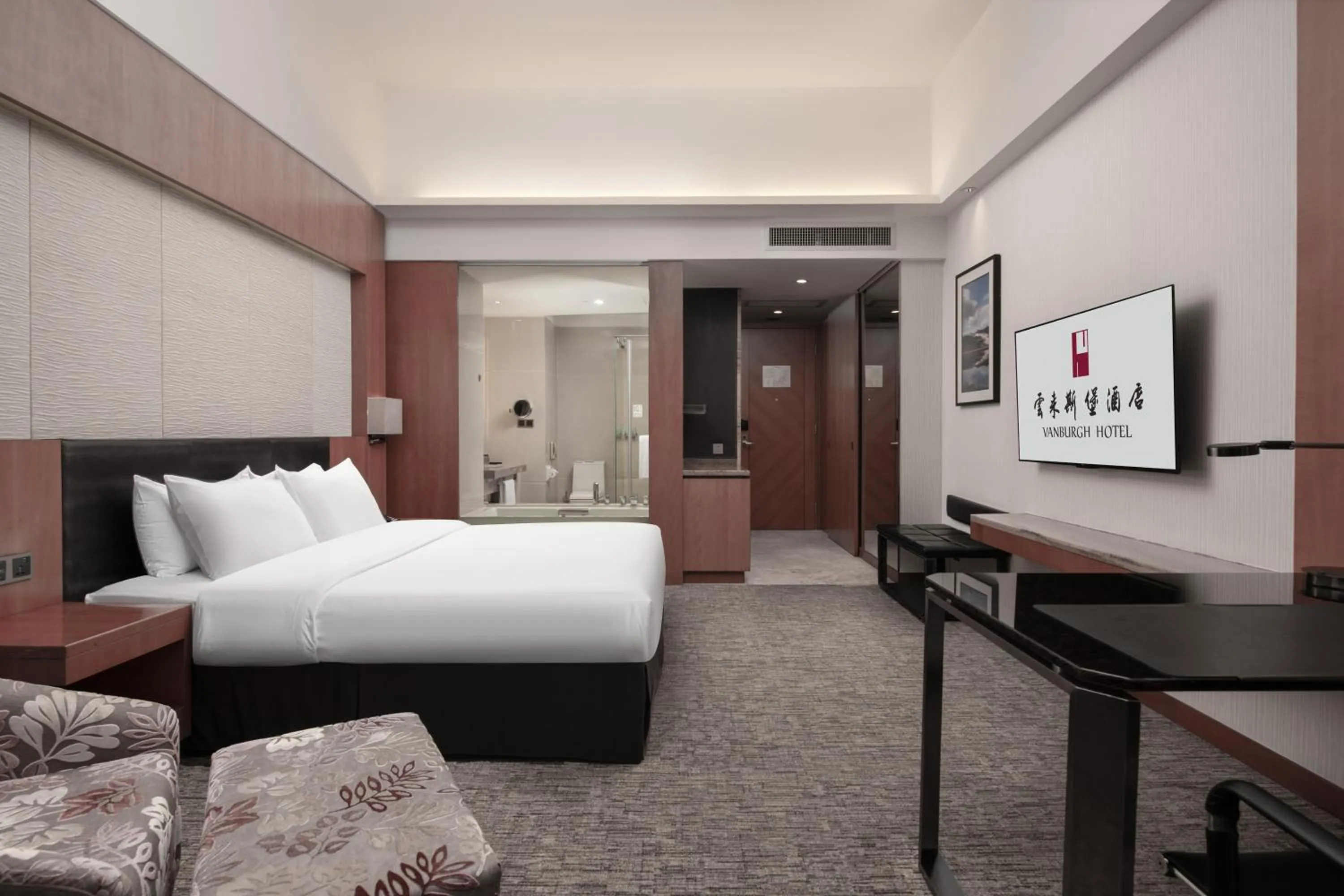 Photo of the whole room, Bed in Vanburgh Hotel - Free shuttle bus transfer during Canton Fair