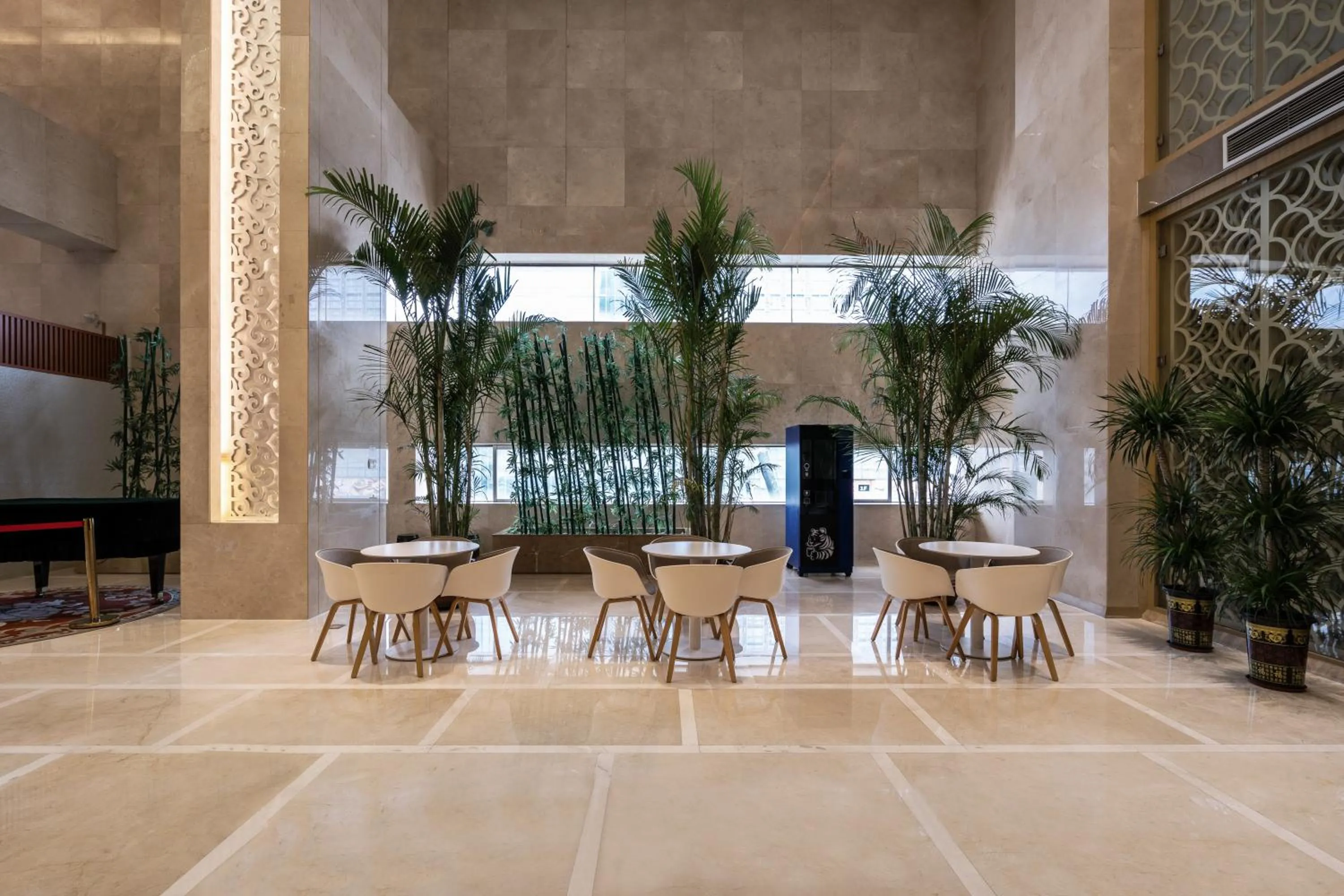 Lobby or reception in Pearl River International Hotel（International Textile City）