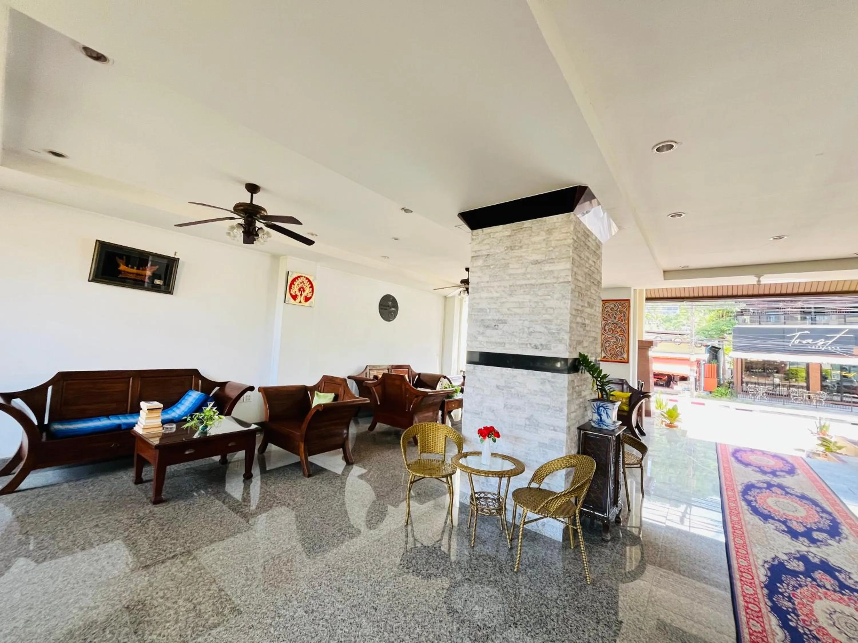 Lobby or reception in Poolsawat Villa - SHA Plus