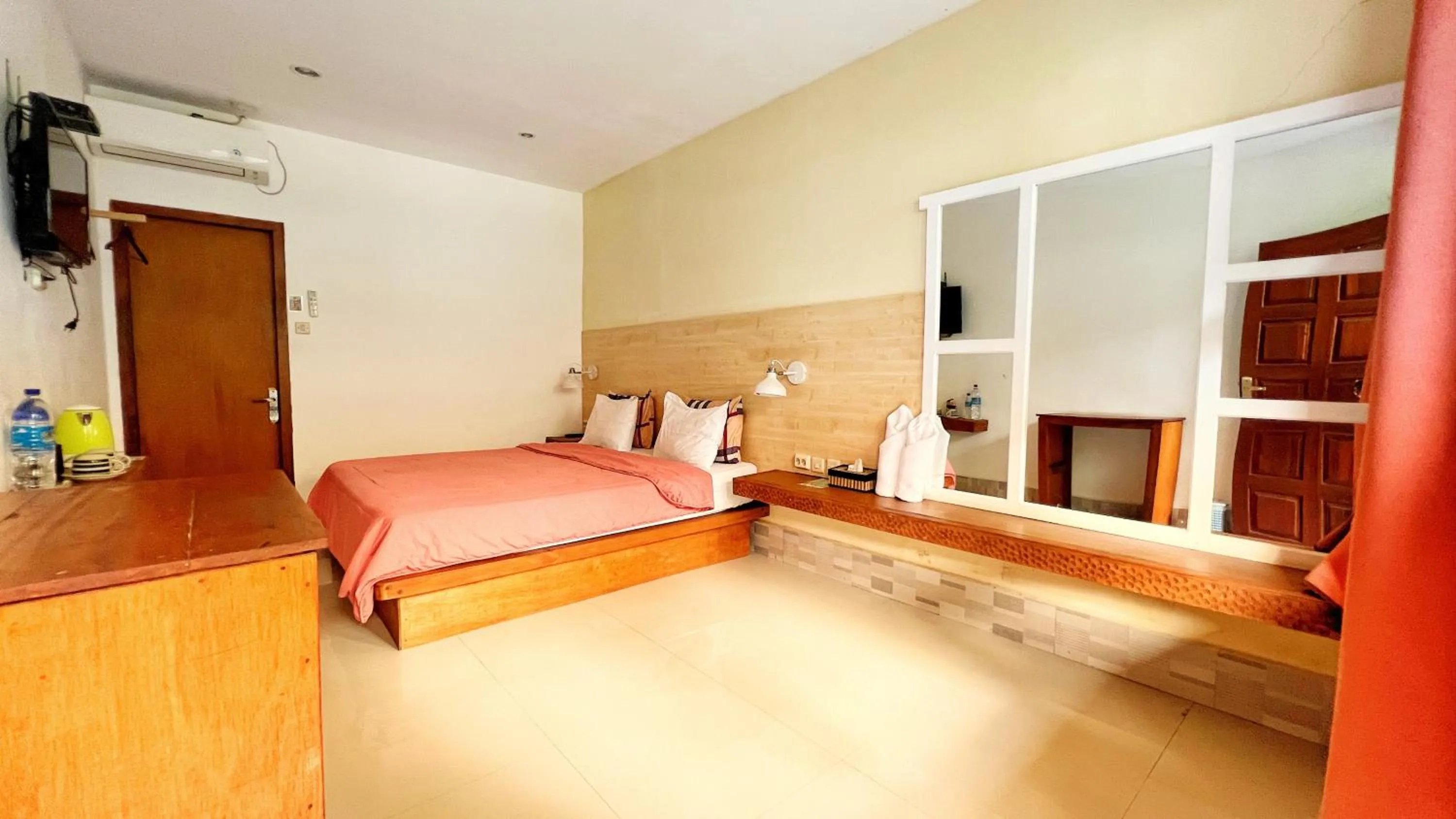 Bed in Centro Bajo Hotel & Resto