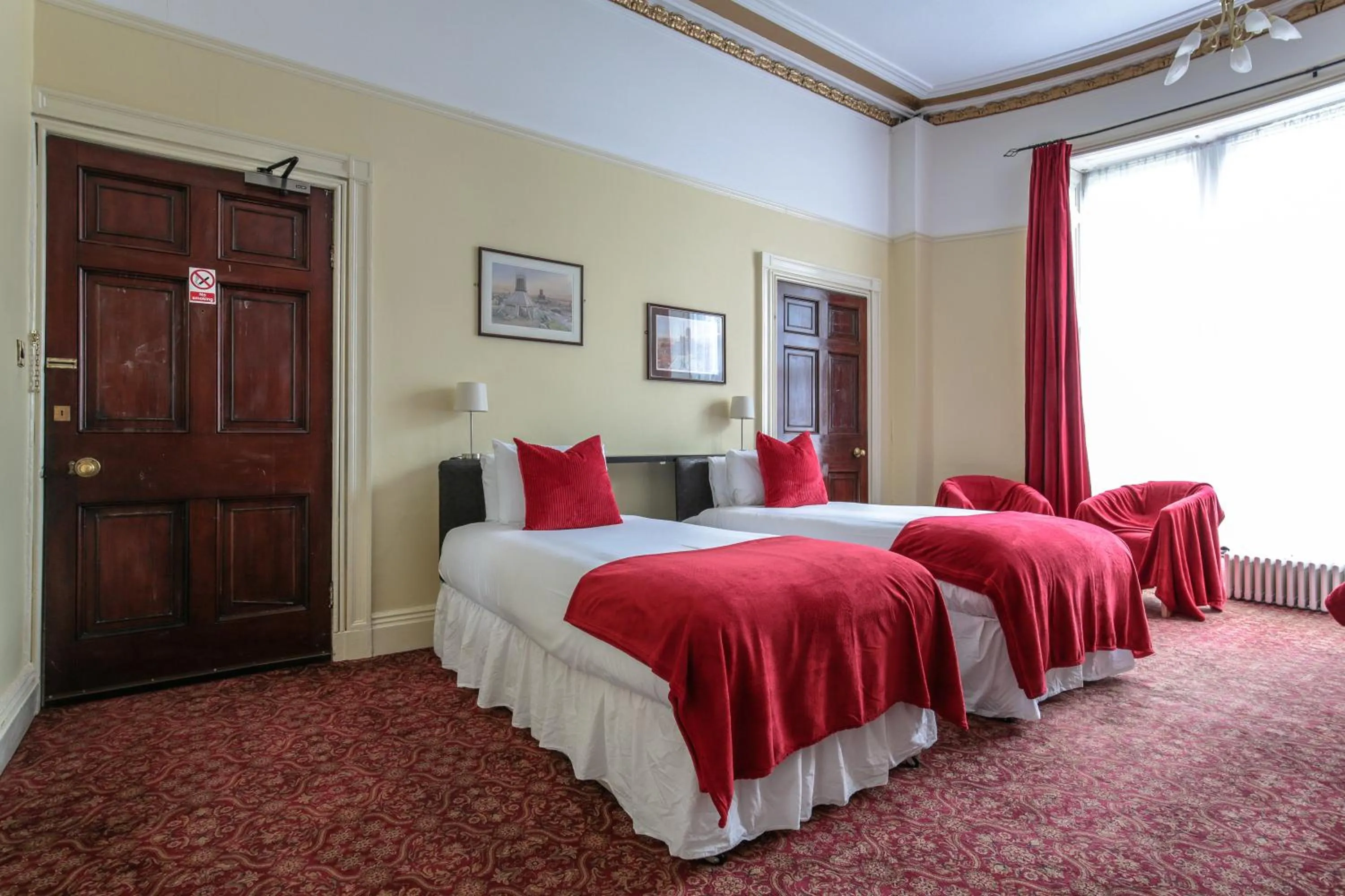 Bed in City Studios - Rodney Street