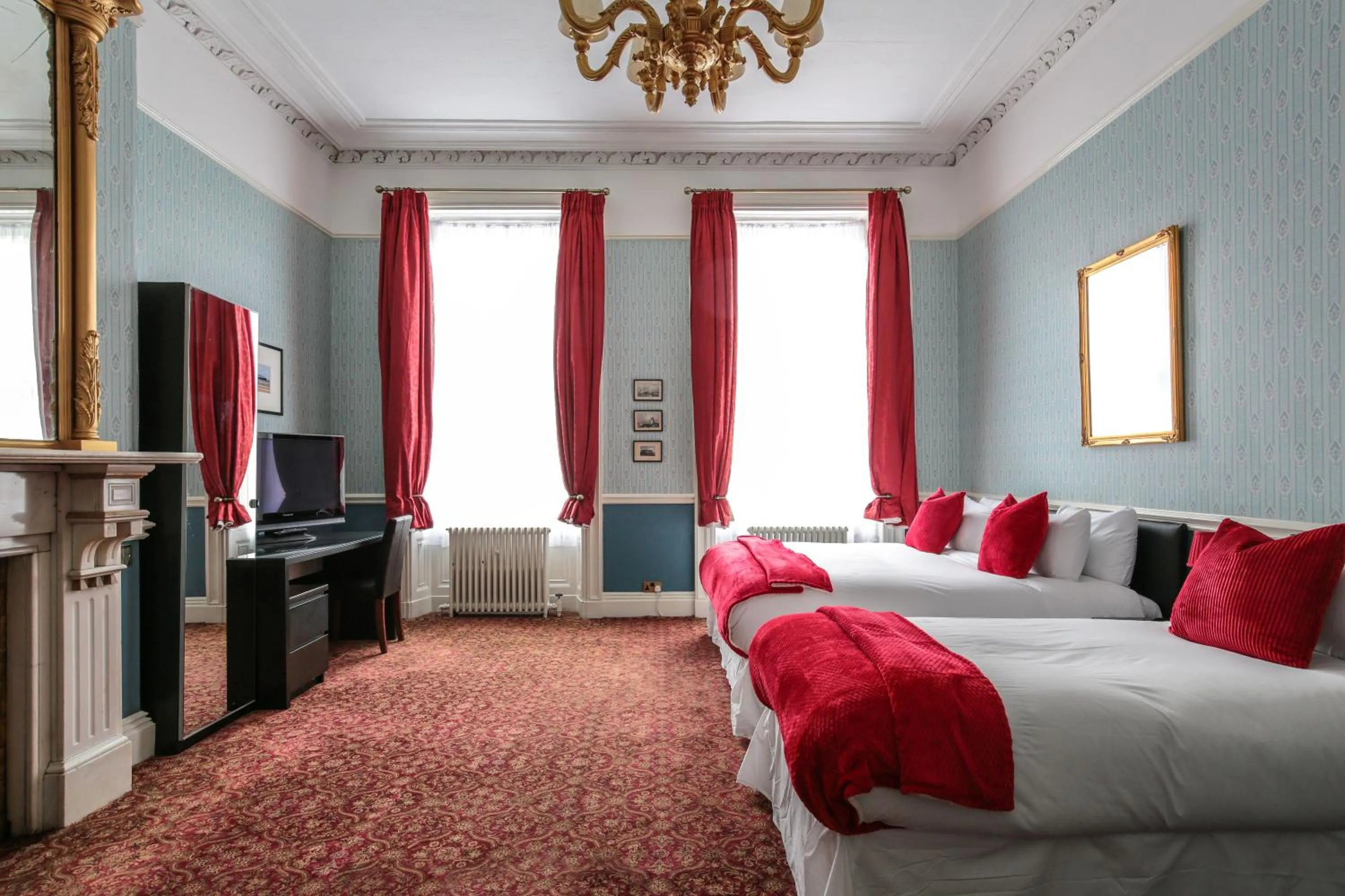 Bed in City Studios - Rodney Street