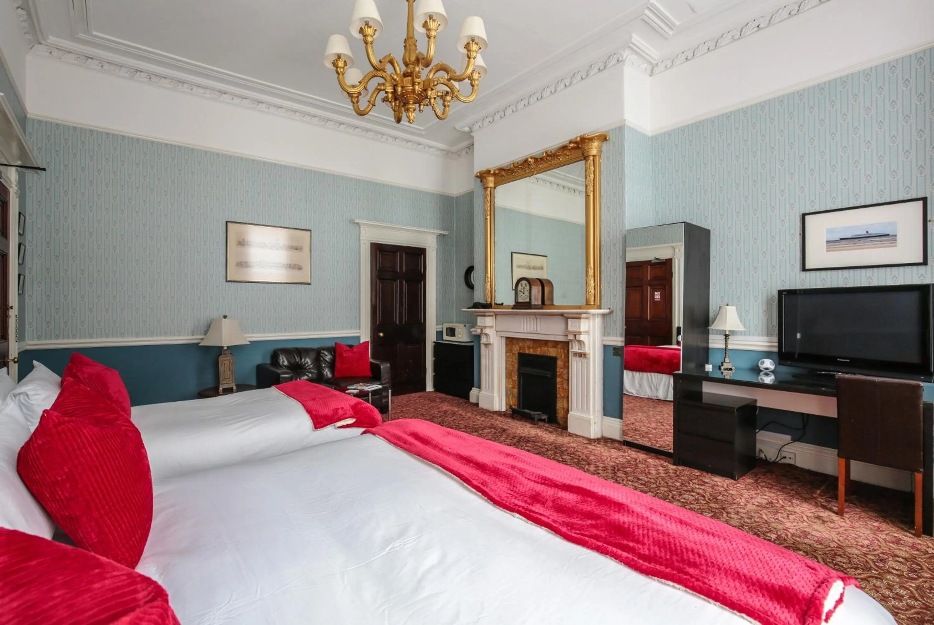 Bed in City Studios - Rodney Street