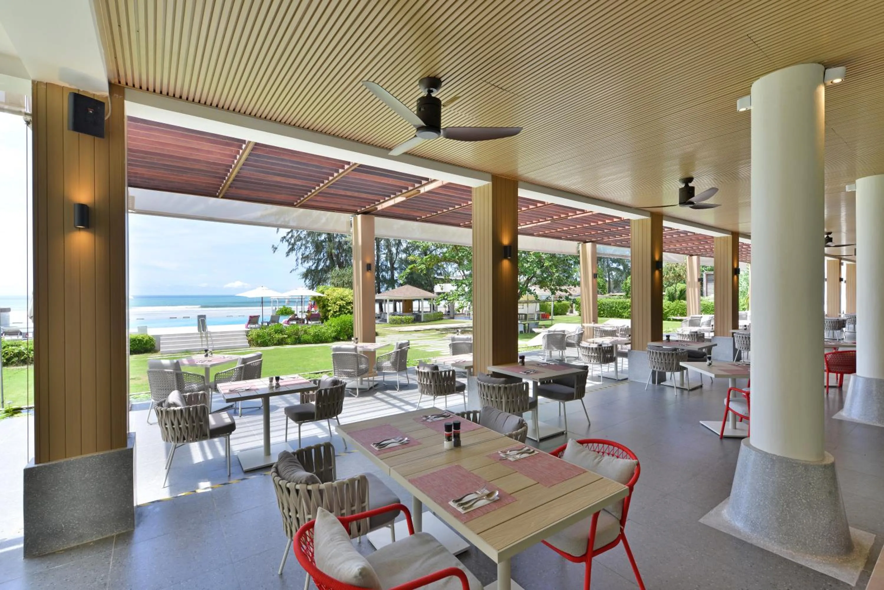 Breakfast in Twin Lotus Resort and Spa - SHA Plus - Adult Only "November - April"