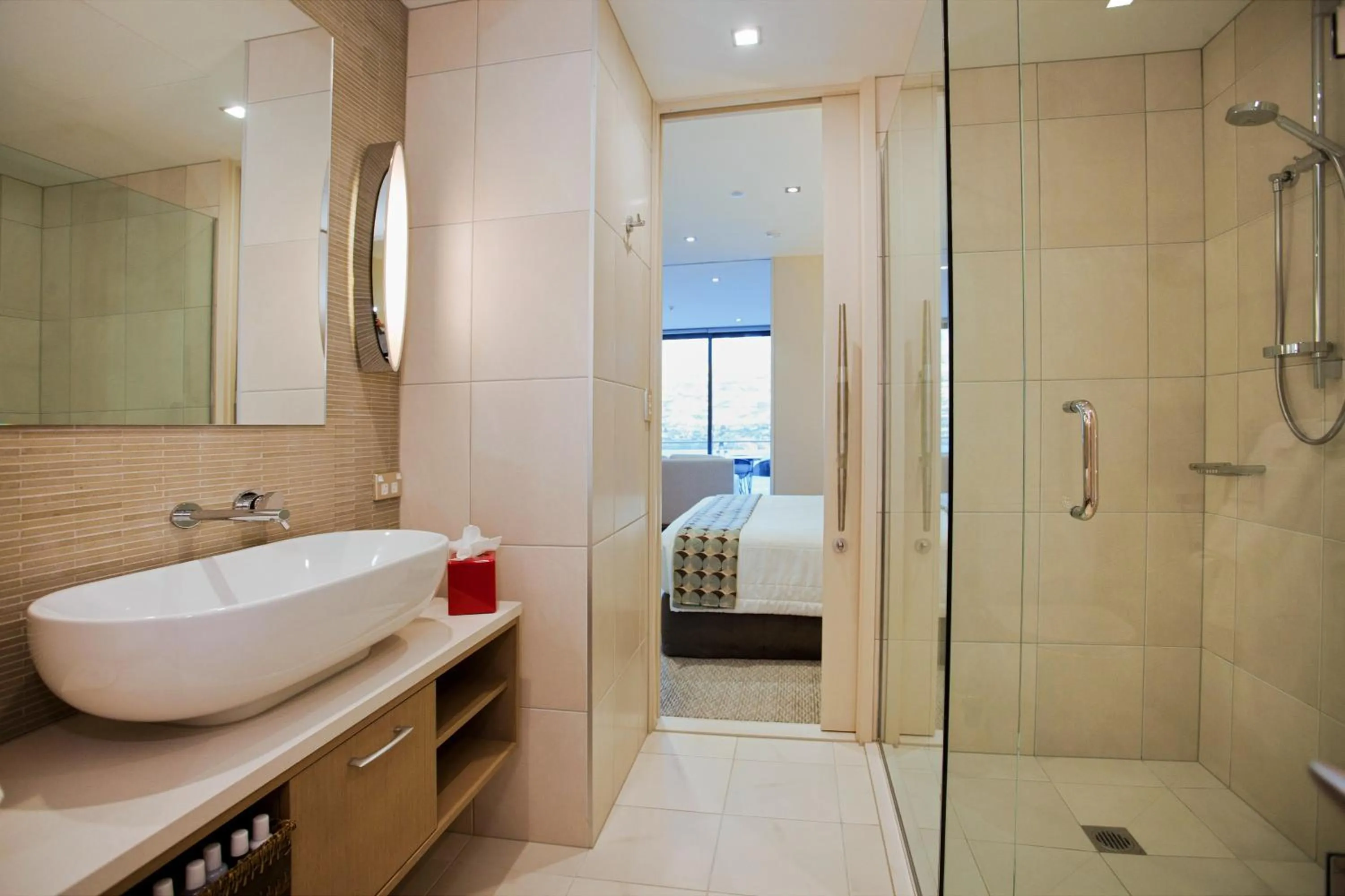 Bathroom in The Rees Hotel & Luxury Apartments