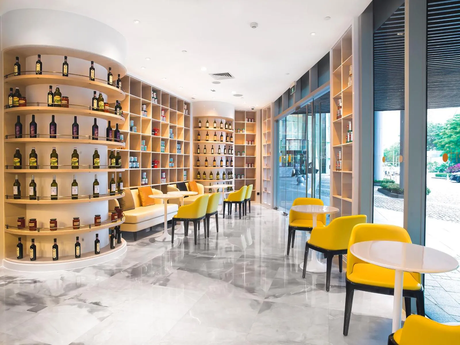 Restaurant/places to eat in Four Seasons Hotel Guangzhou