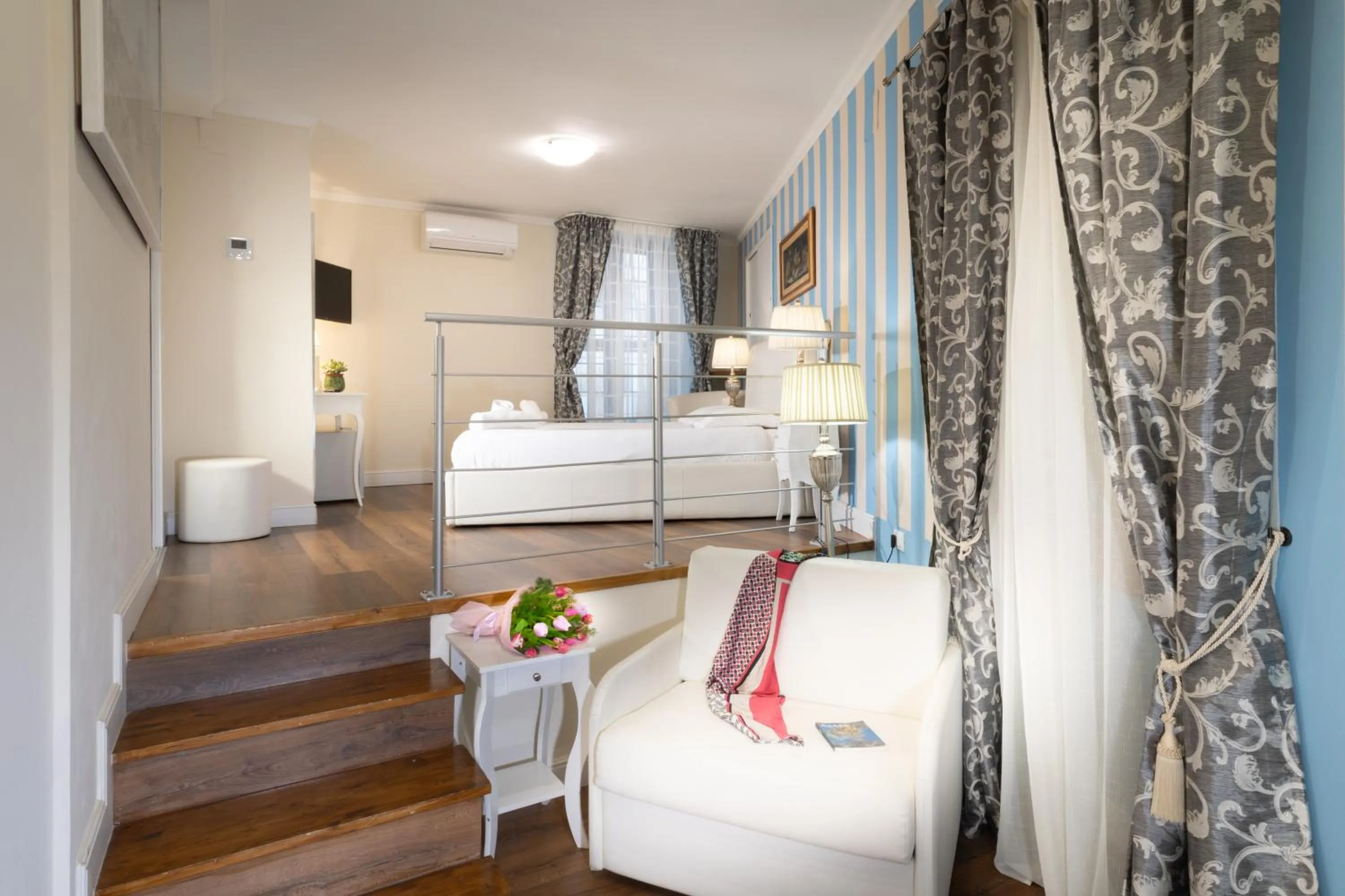 Photo of the whole room, Bed in Il Terrazzino sulla Cattedrale