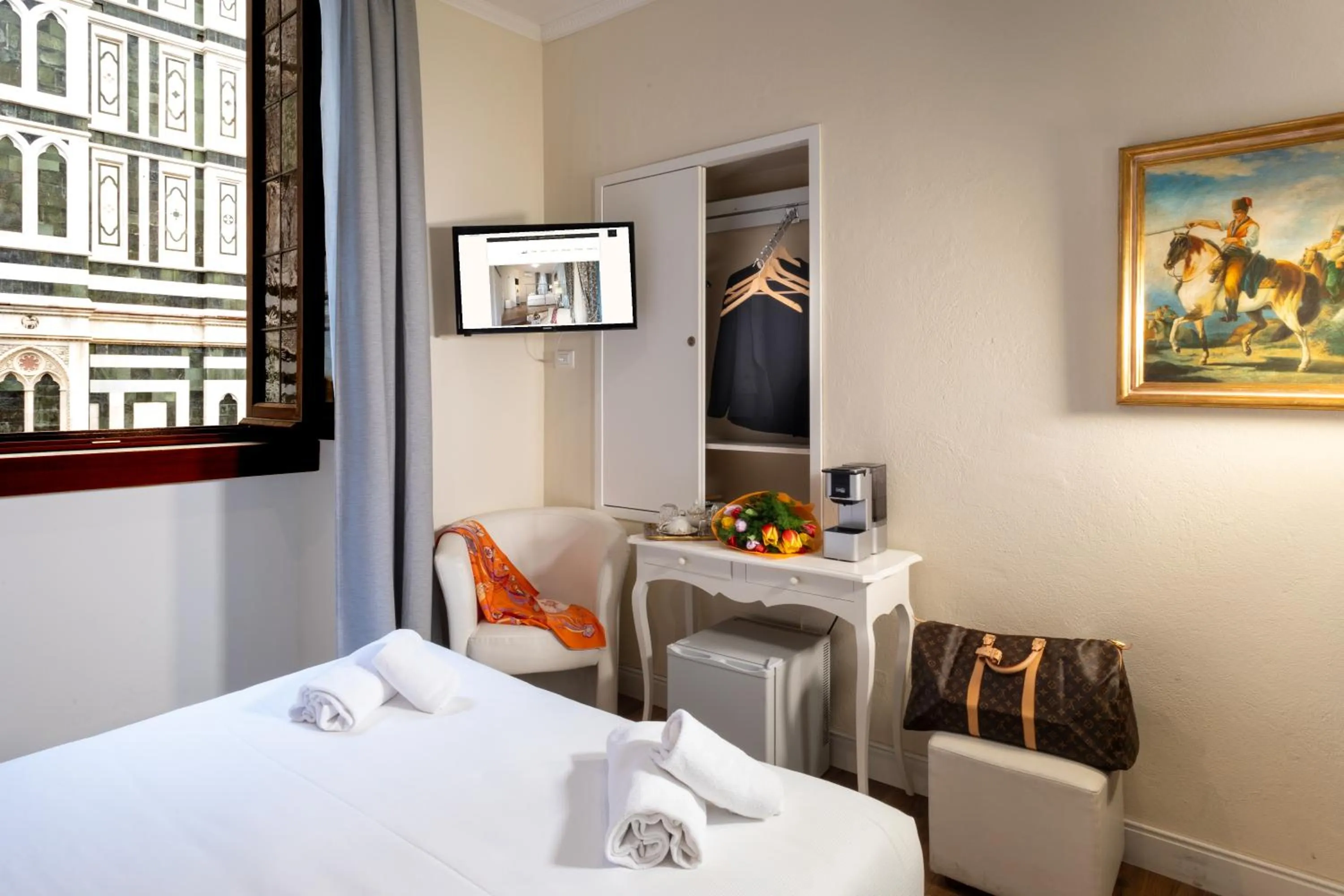 Photo of the whole room, Bed in Il Terrazzino sulla Cattedrale