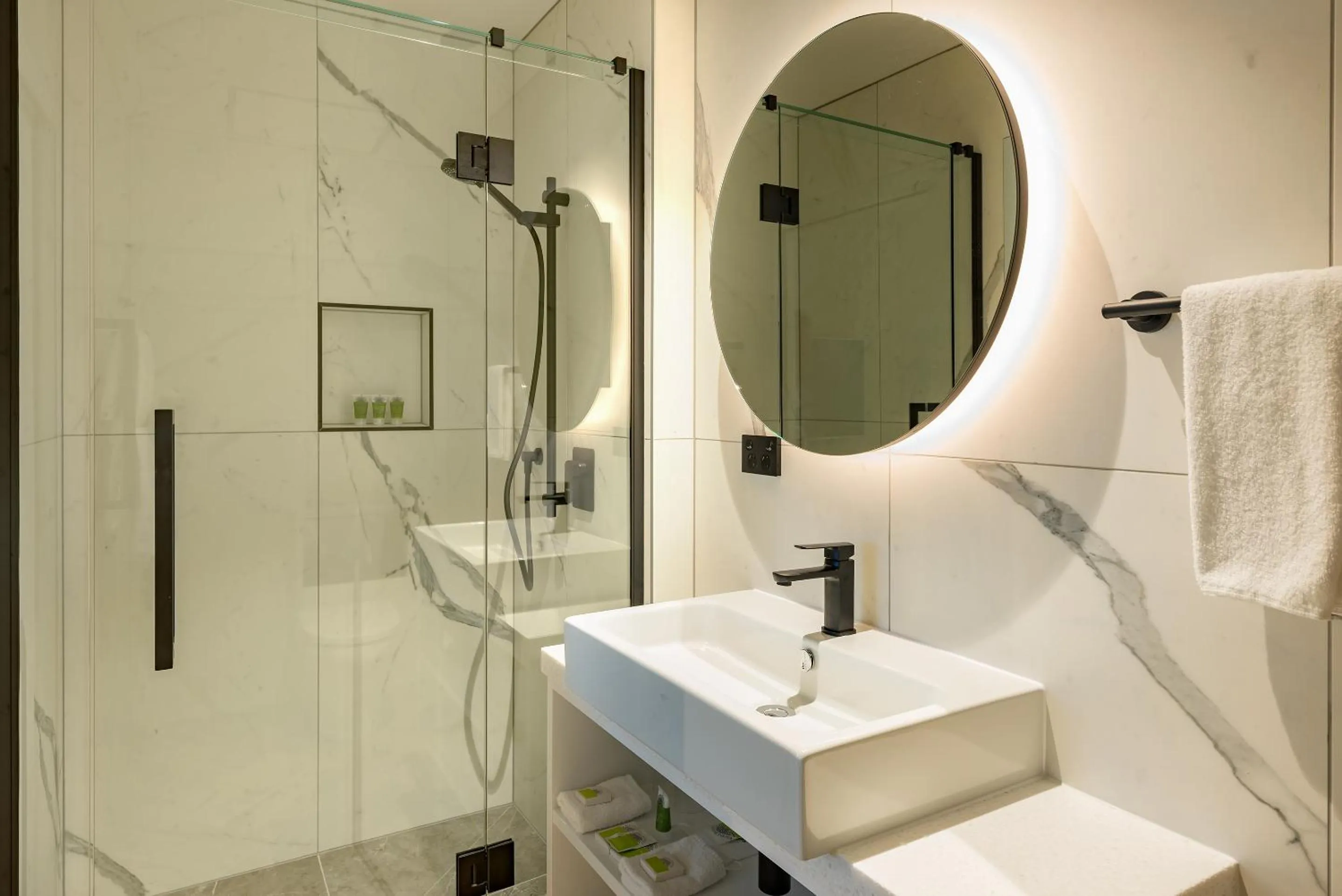 Shower in Legacy Airedale Hotel Auckland