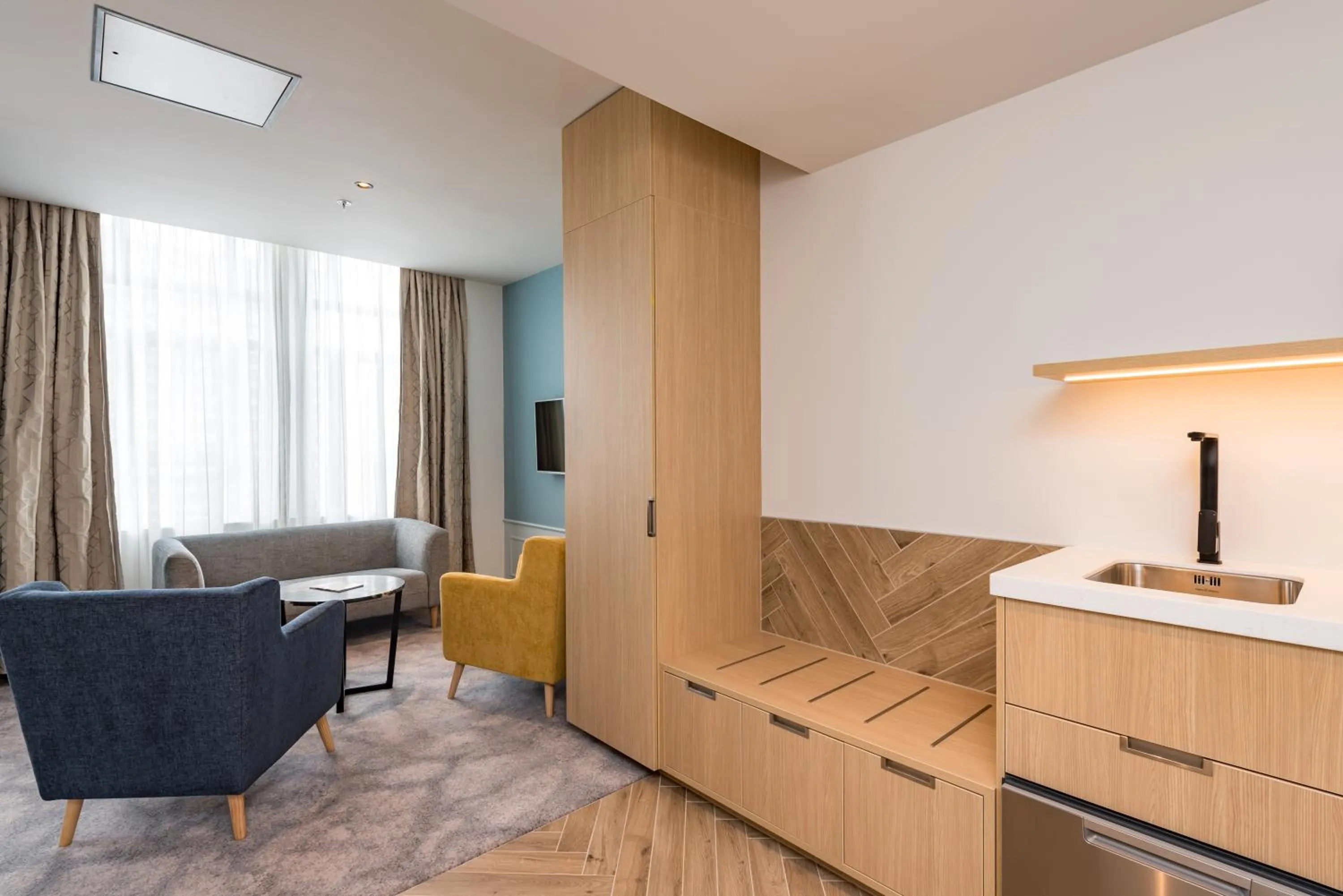 Living room in Legacy Airedale Hotel Auckland