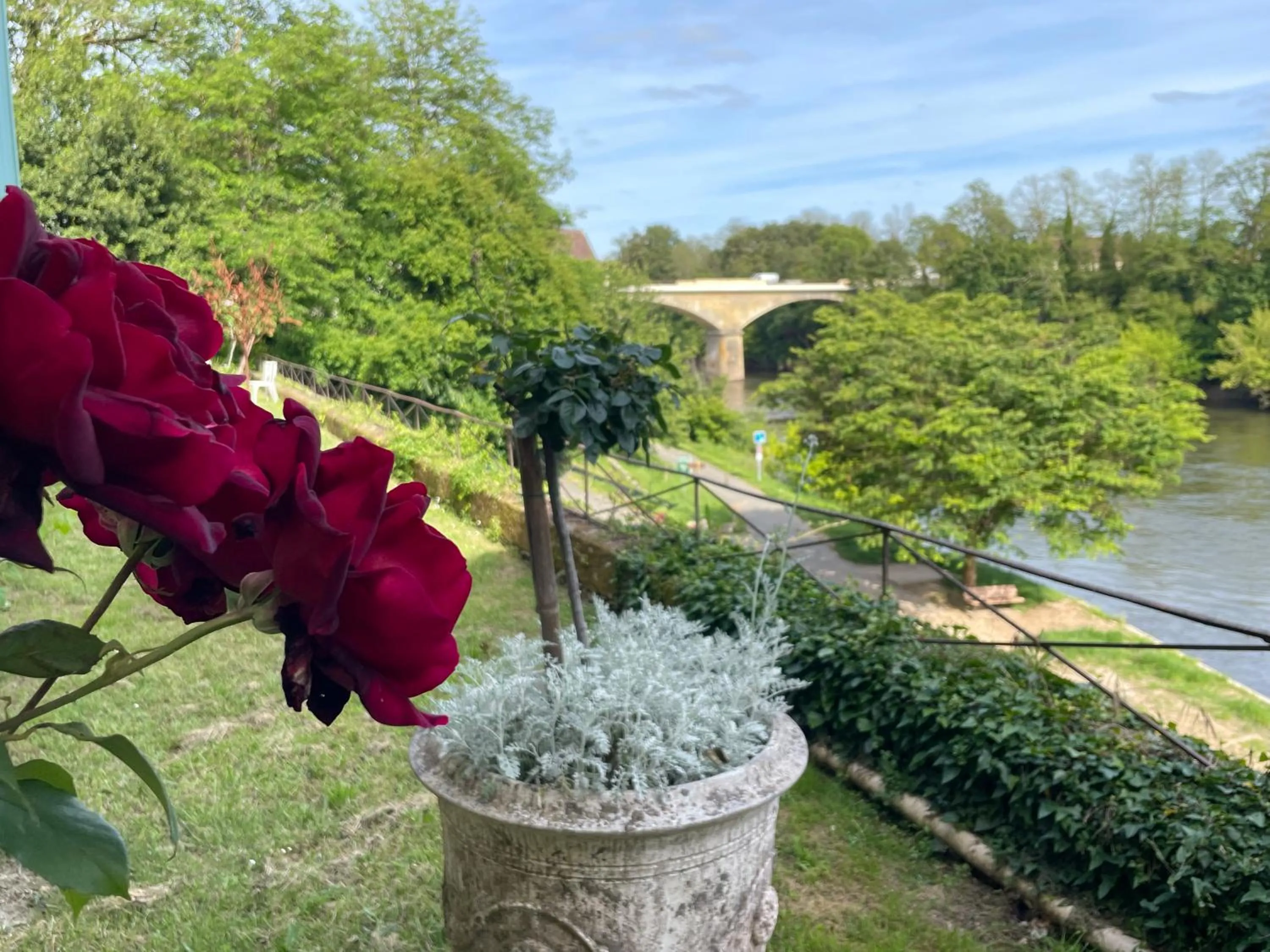 Natural landscape in La Rebière d'Or, B&B et Gîte