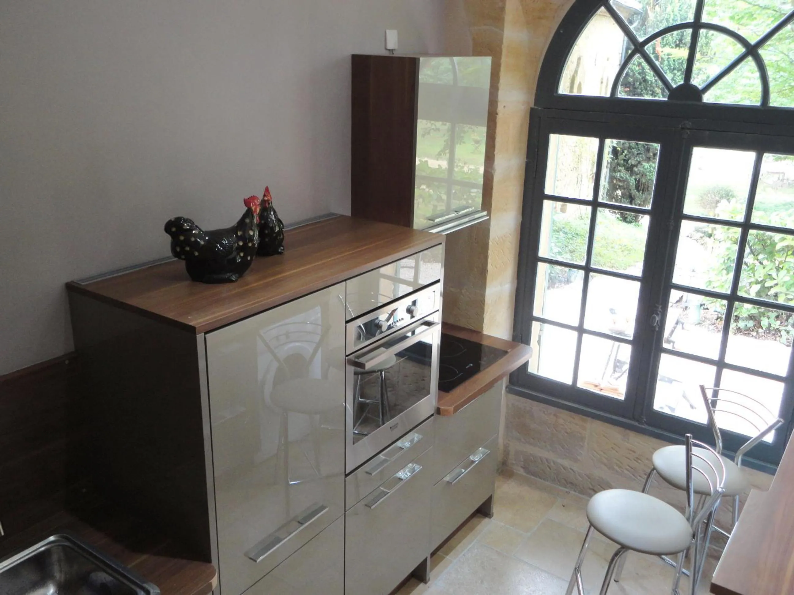 Kitchen or kitchenette in La Rebière d'Or, B&B et Gîte