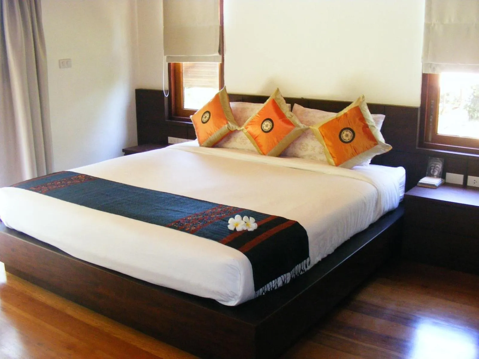Bed in Baan Nana Villa