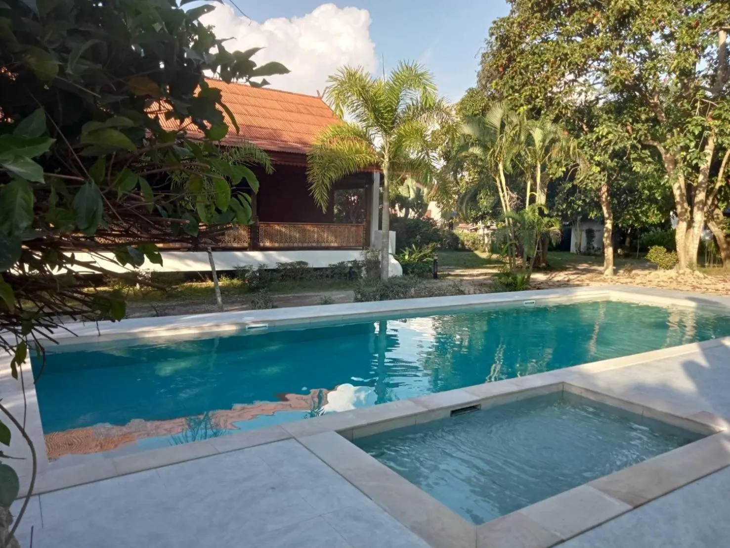 Swimming pool in Baan Nana Villa