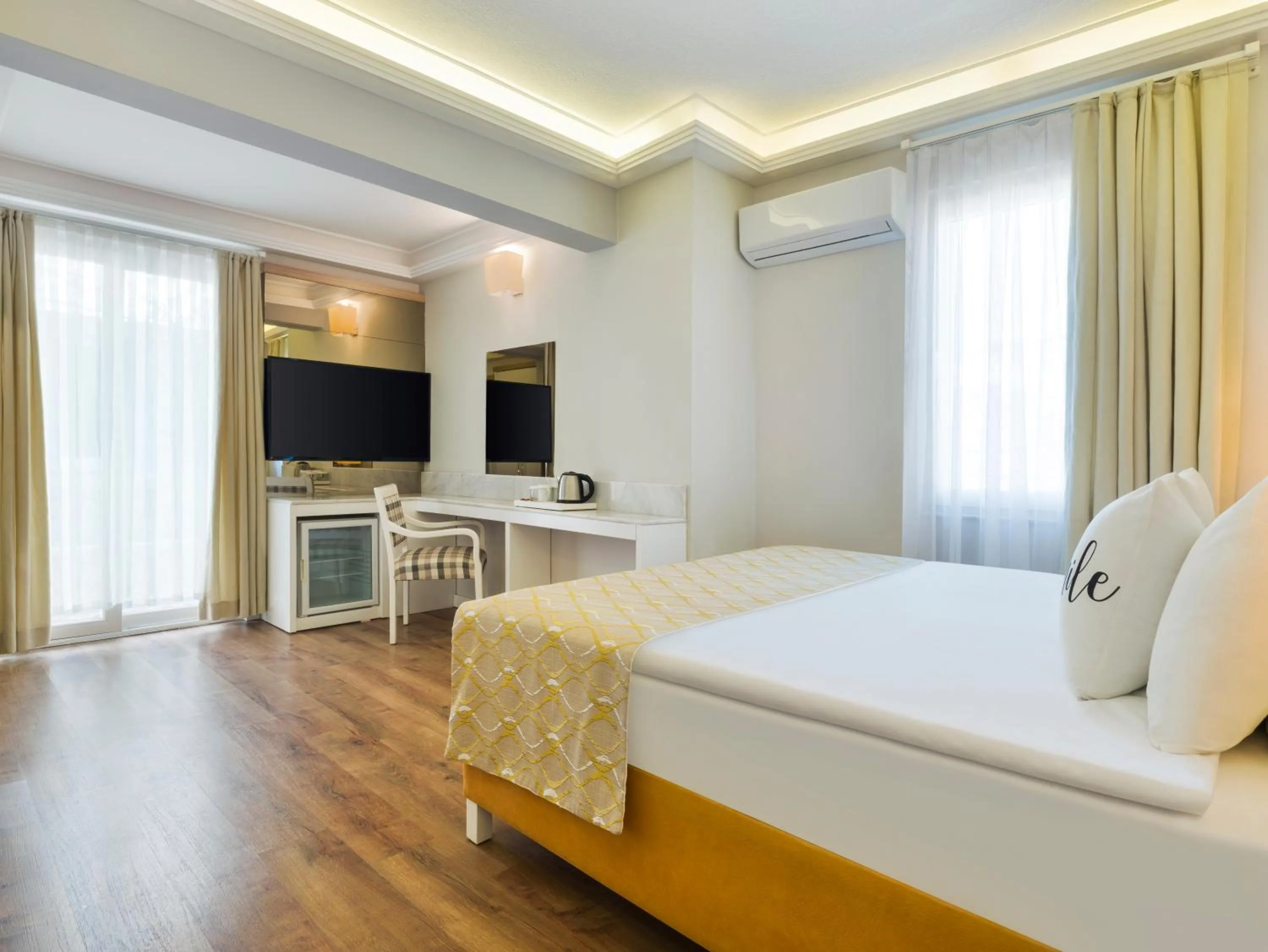 Bed in Selectum Family Comfort Side