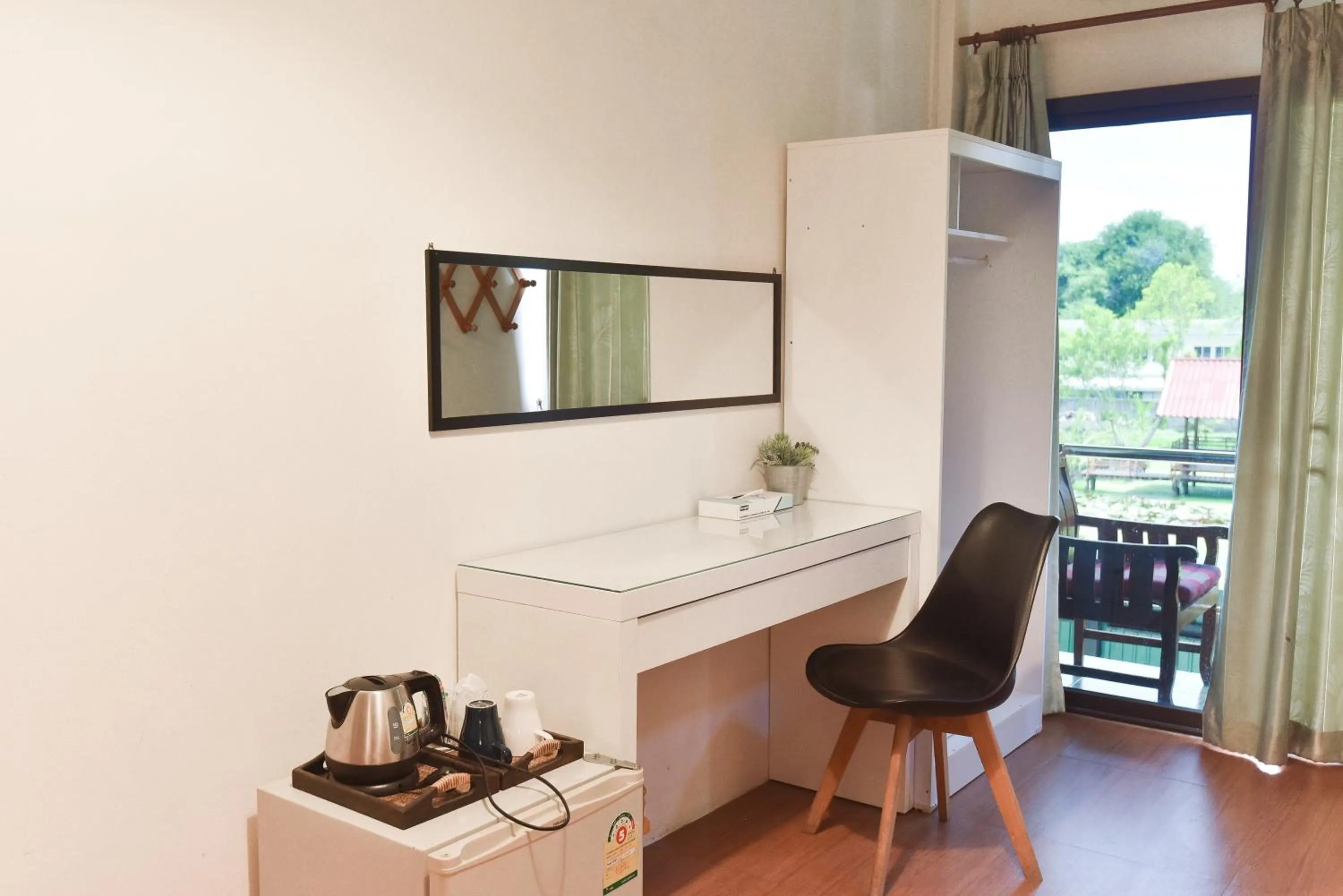 Coffee/tea facilities in P.U. Inn Resort