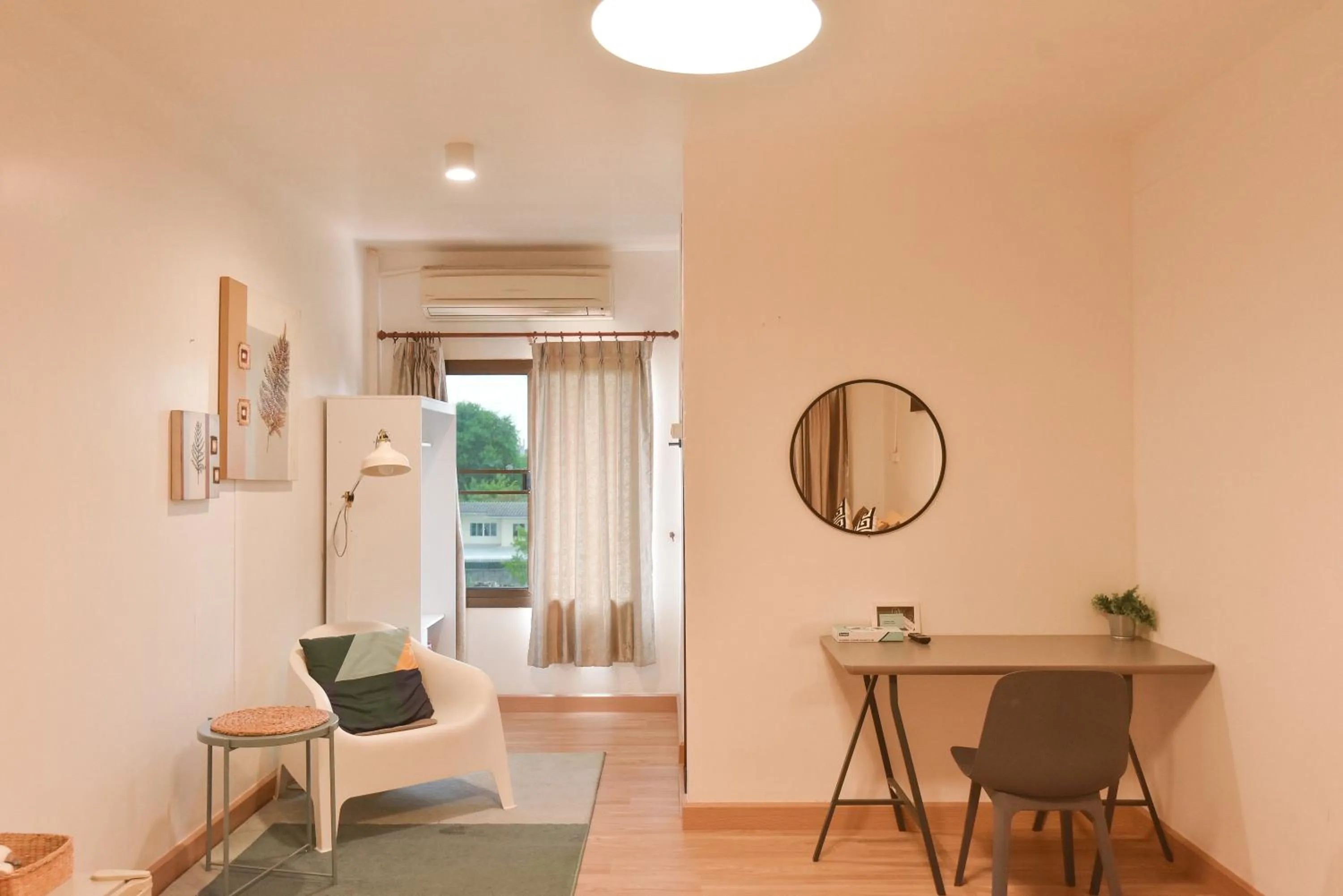 Living room in P.U. Inn Resort