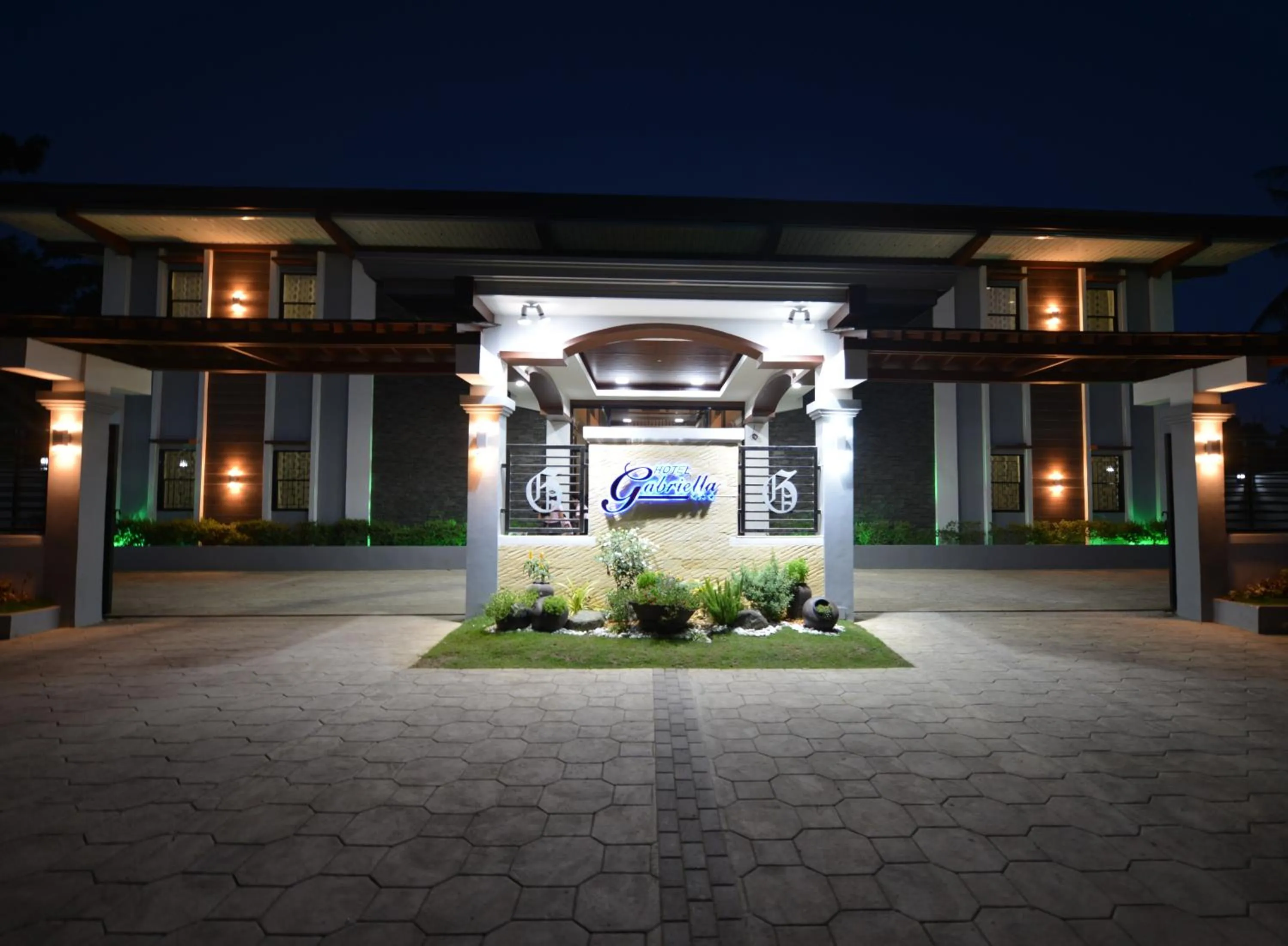 Facade/entrance in Hotel Gabriella