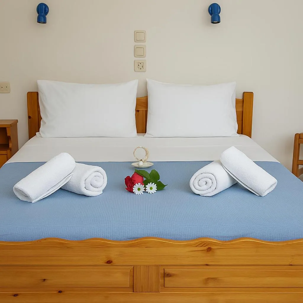 Photo of the whole room, Bed in Blue Lake Holiday Homes - Keri Summer Escape