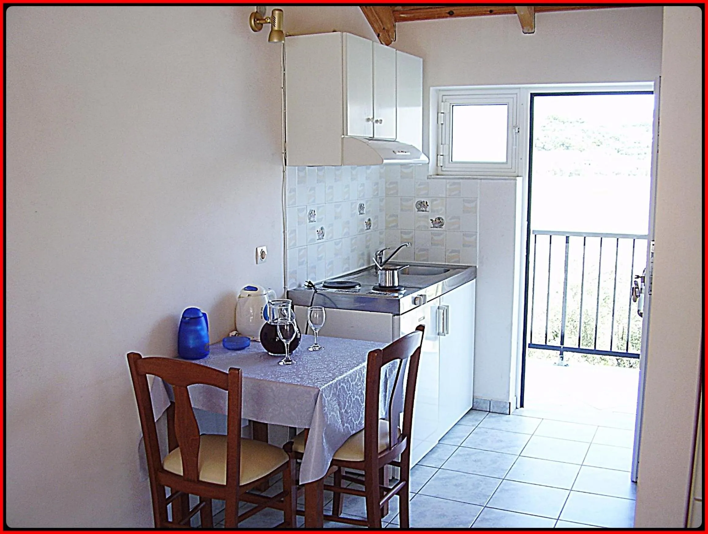 Kitchen or kitchenette in Blue Lake Holiday Homes - Keri Summer Escape