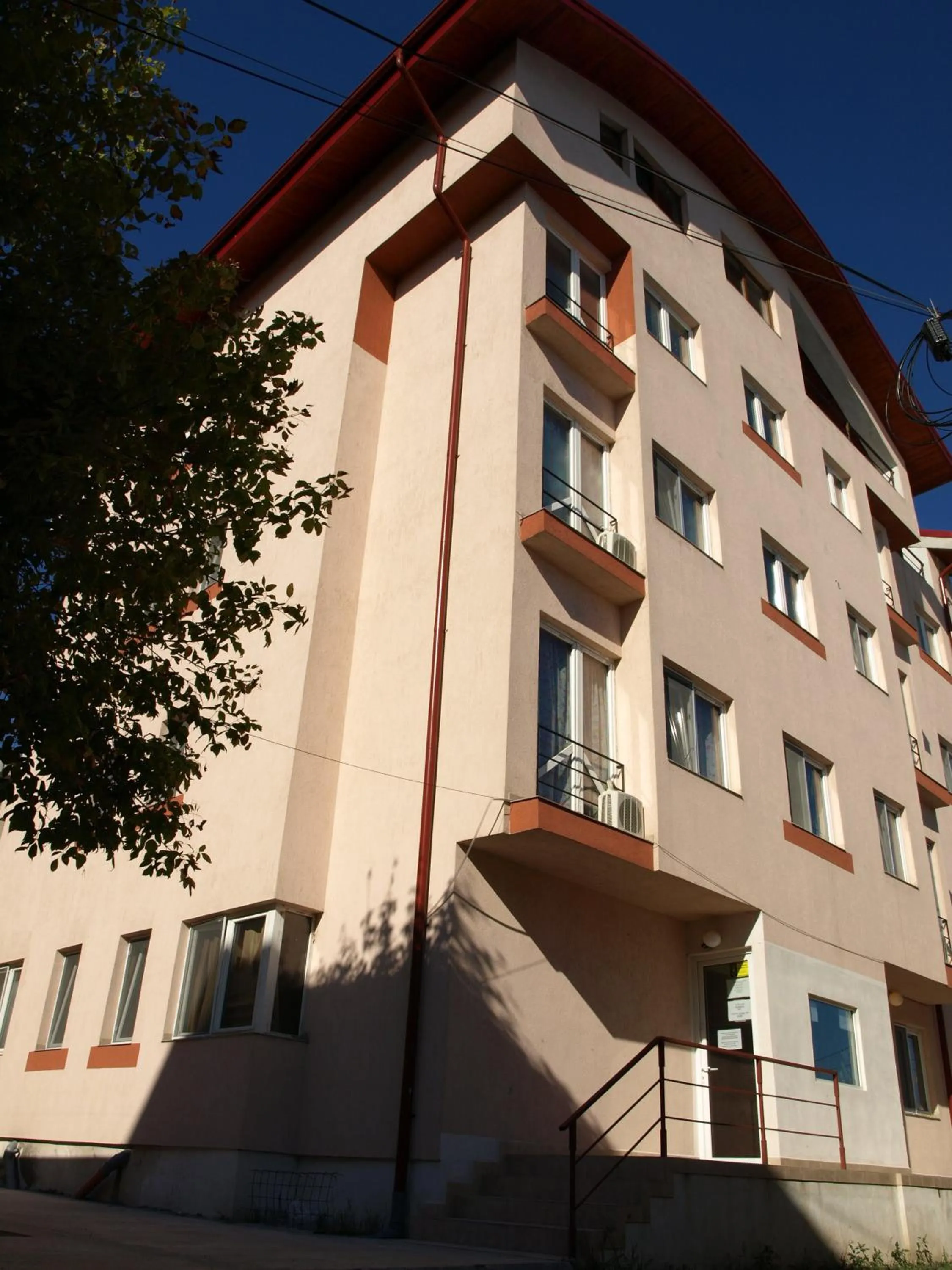 Property building in Taxi Hostel