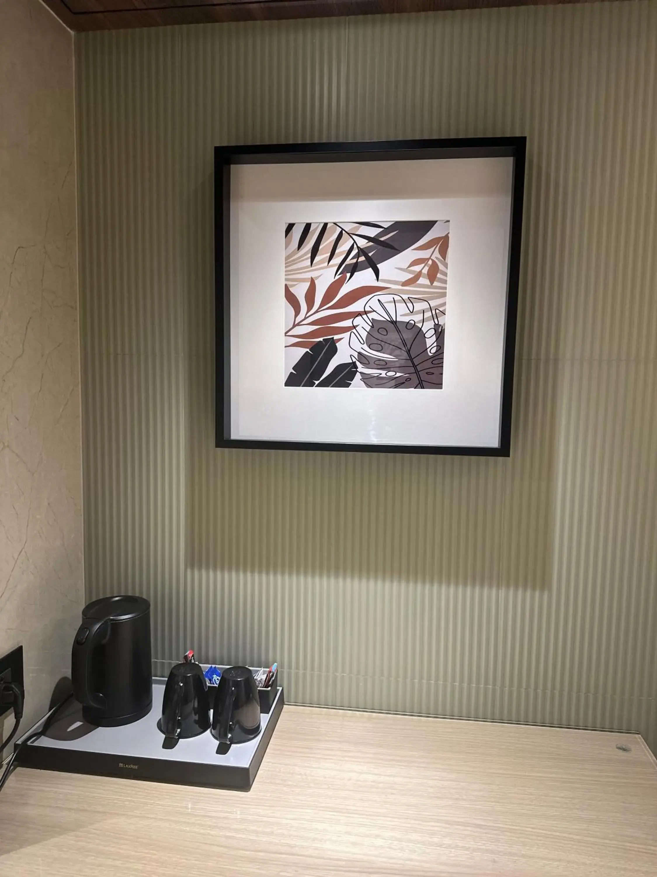 Superior King Room - single occupancy in Hotel Corporate Superior King Room - single occupancy in Hotel Corporate