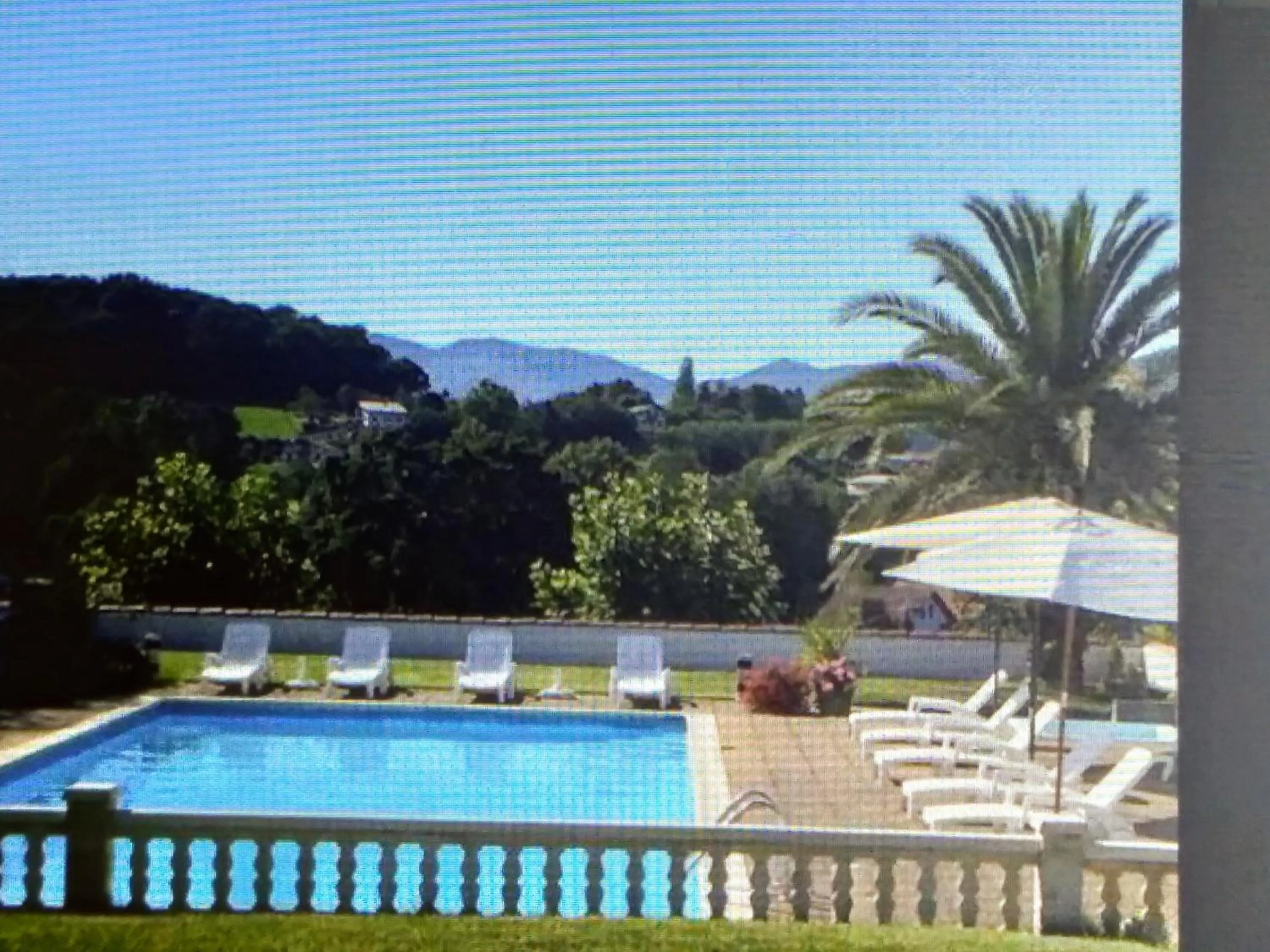 Swimming pool in Hôtel Camou