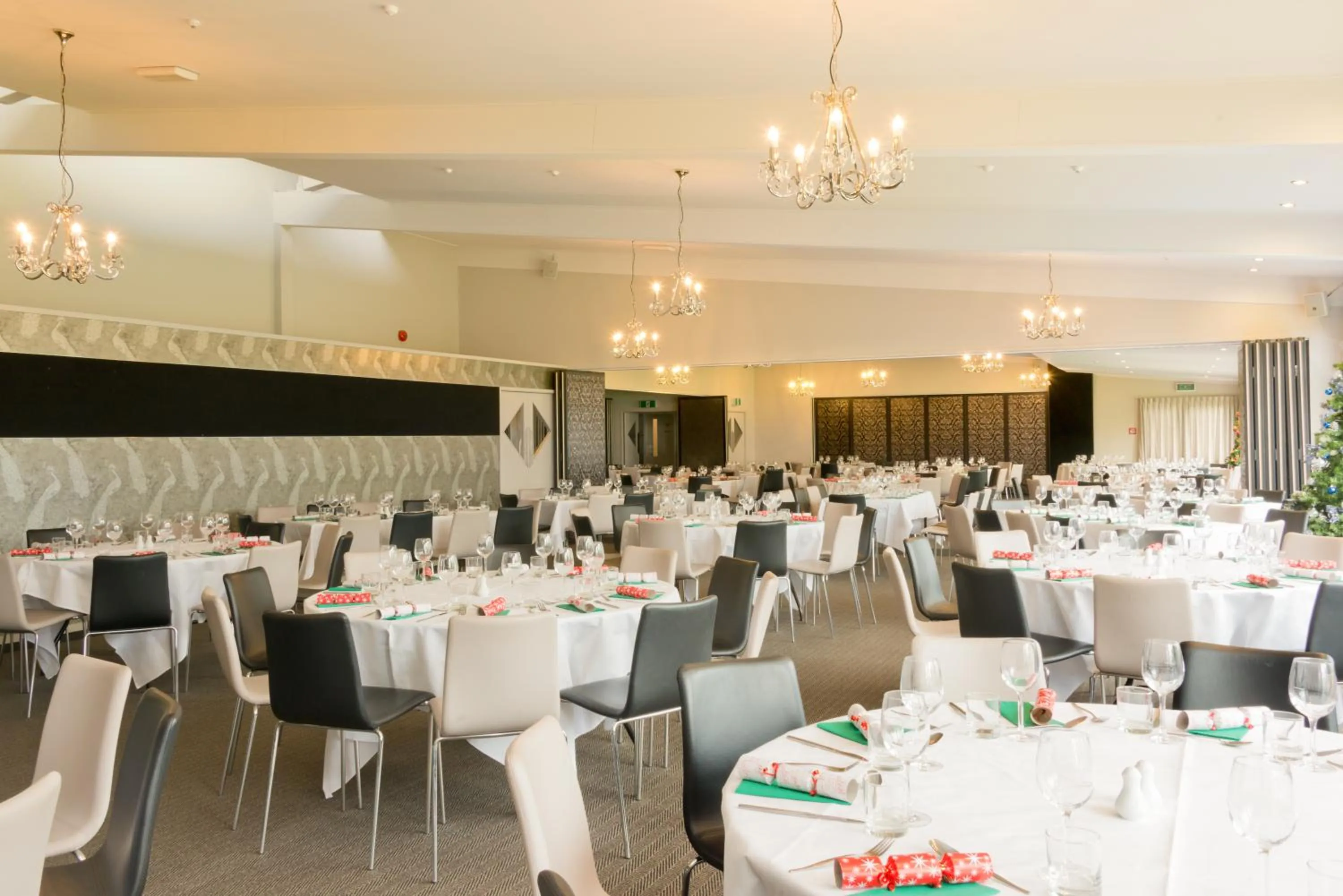 Banquet/Function facilities in Croydon Lodge