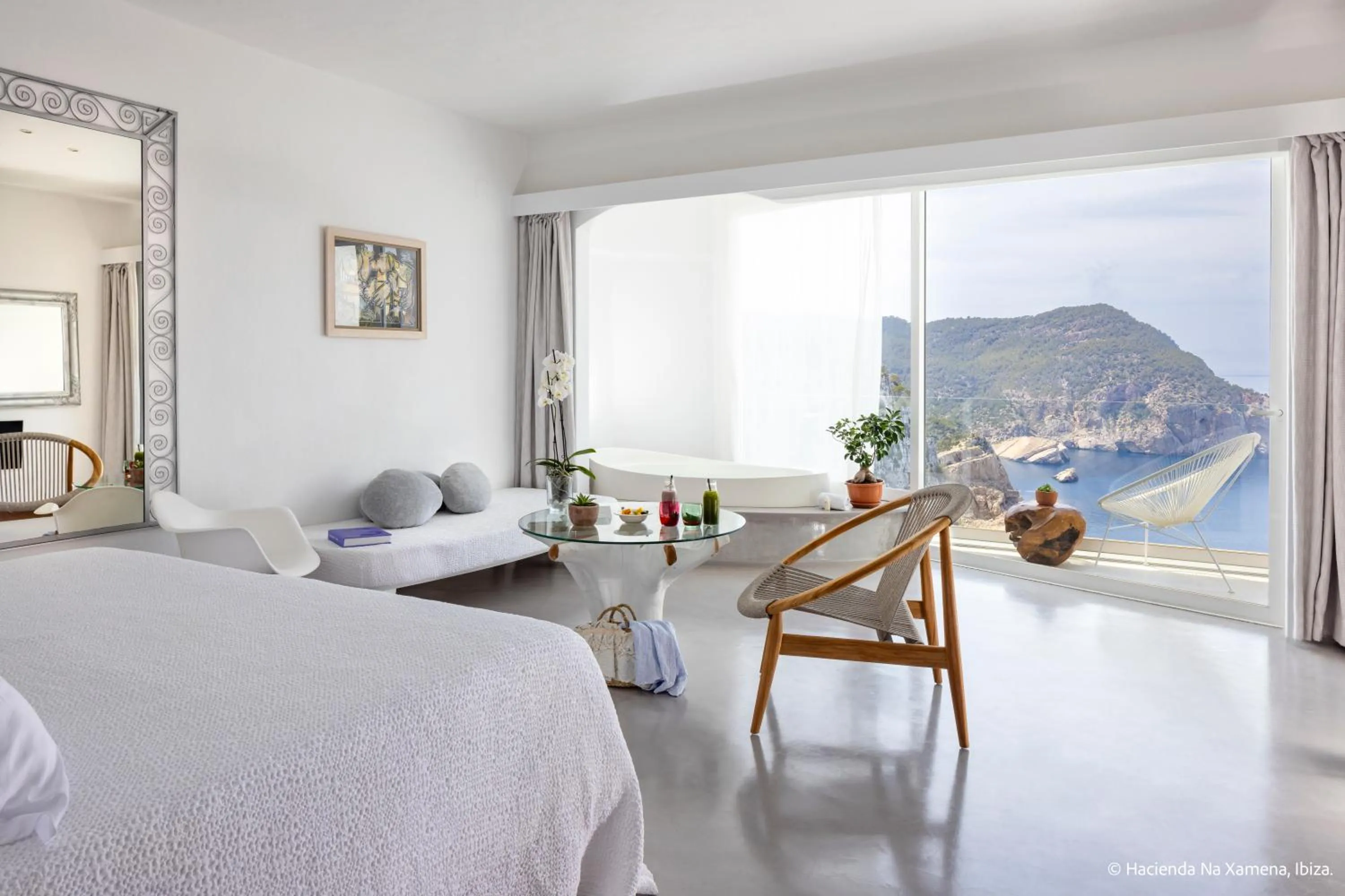 Photo of the whole room, Bed in Hacienda Na Xamena, Ibiza