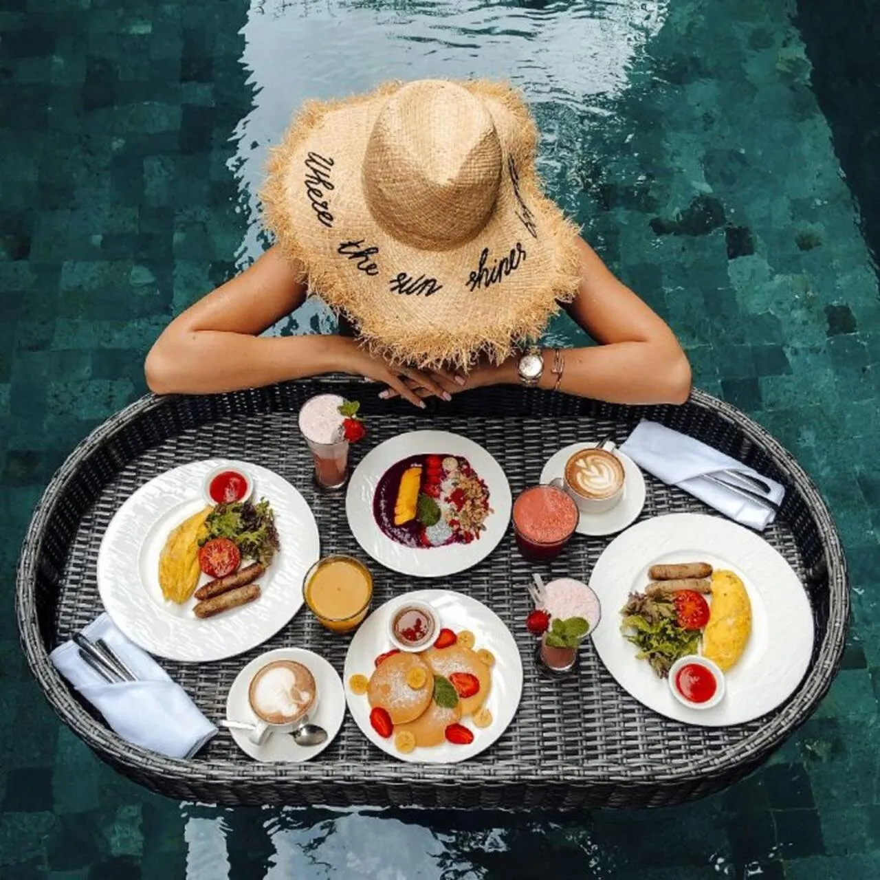 Shower in Nostalgia Boutique Hotel