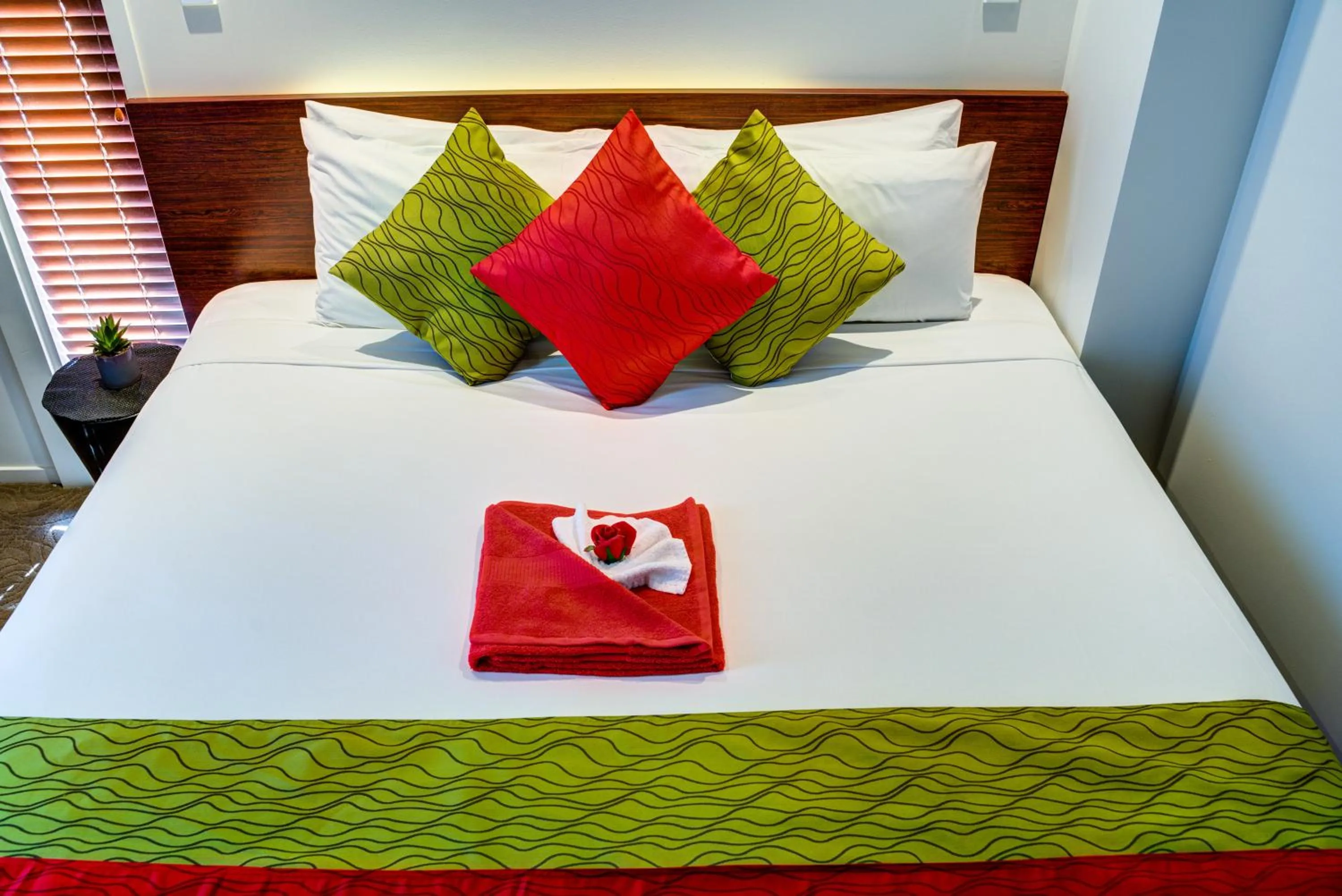 Bed in VR Auckland City